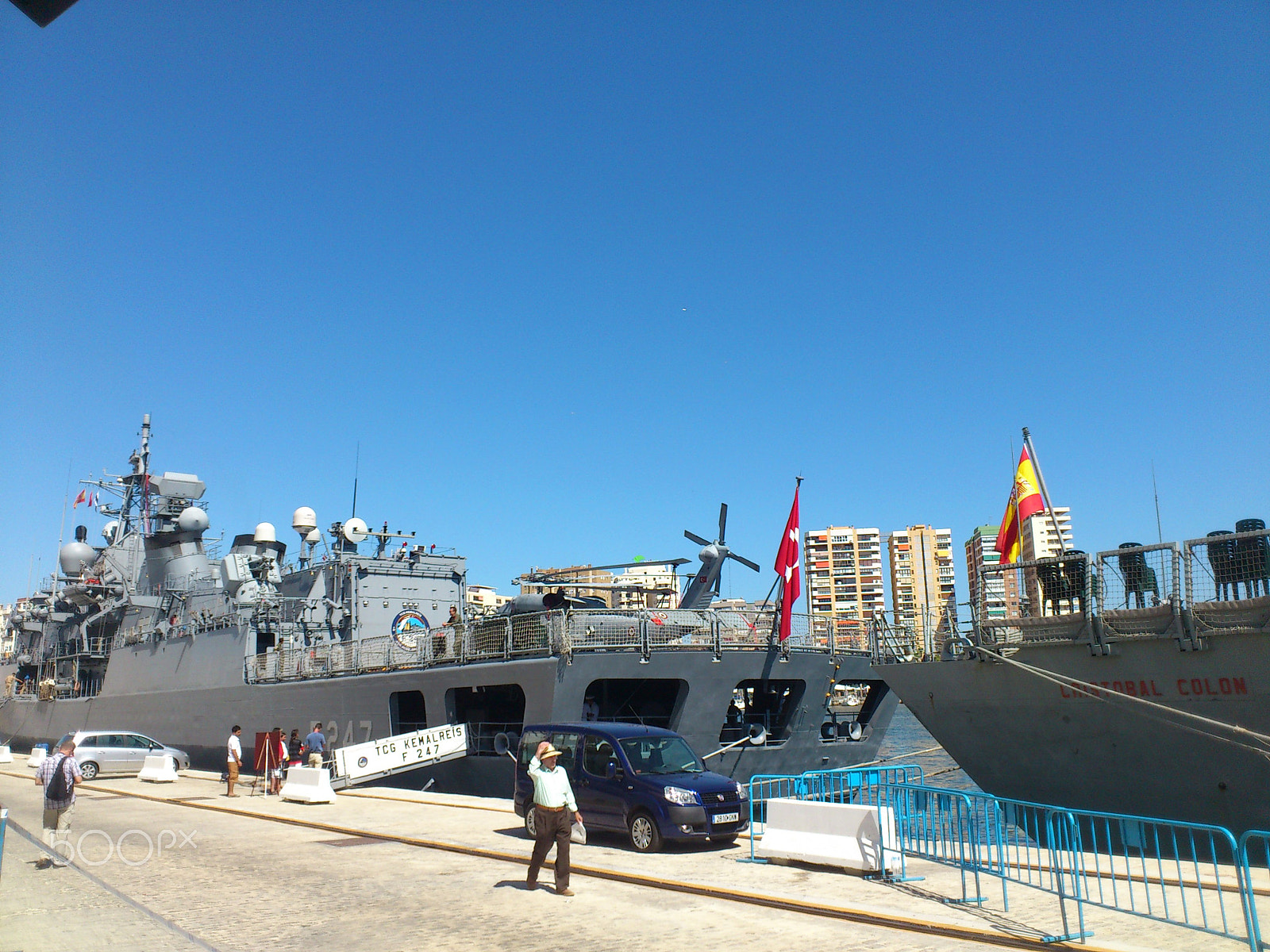 Sony Ericsson Xperia arc S sample photo. Barco militare photography