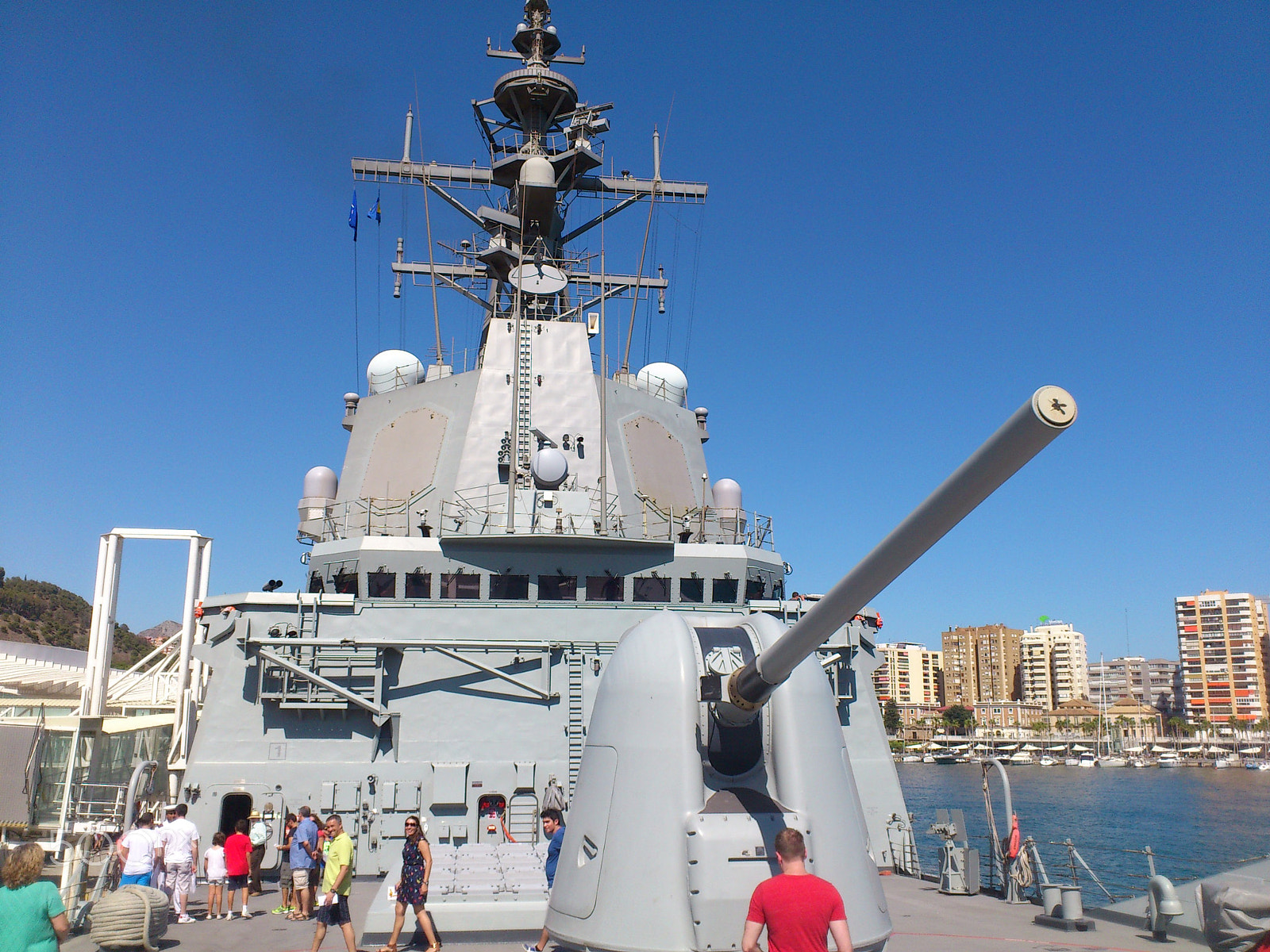 Sony Ericsson Xperia arc S sample photo. Barco militare photography