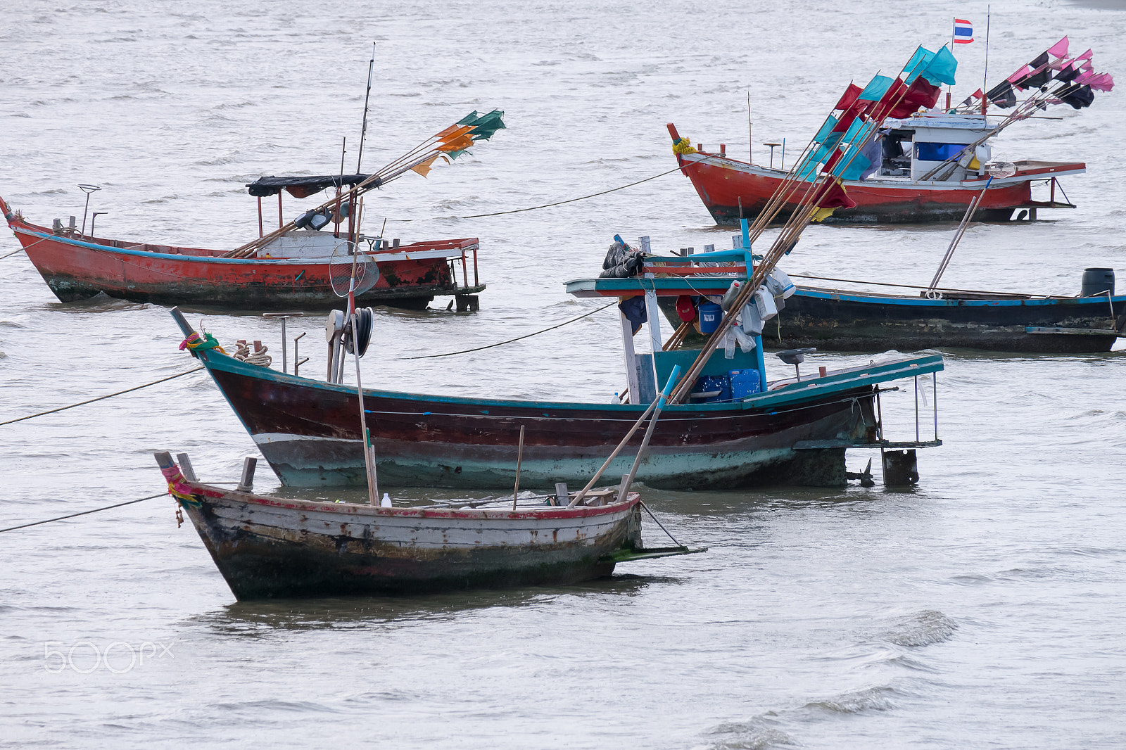 Fujifilm X-A2 + Fujifilm XC 50-230mm F4.5-6.7 OIS II sample photo. Fisherman boat on beach at sunset time photography