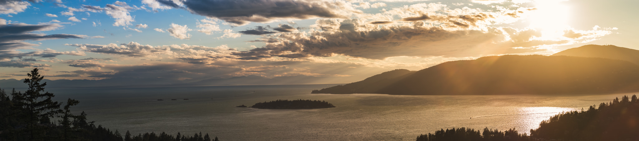 Canon EF 135mm F2L USM sample photo. Sea to sky - golden blue summer evening photography