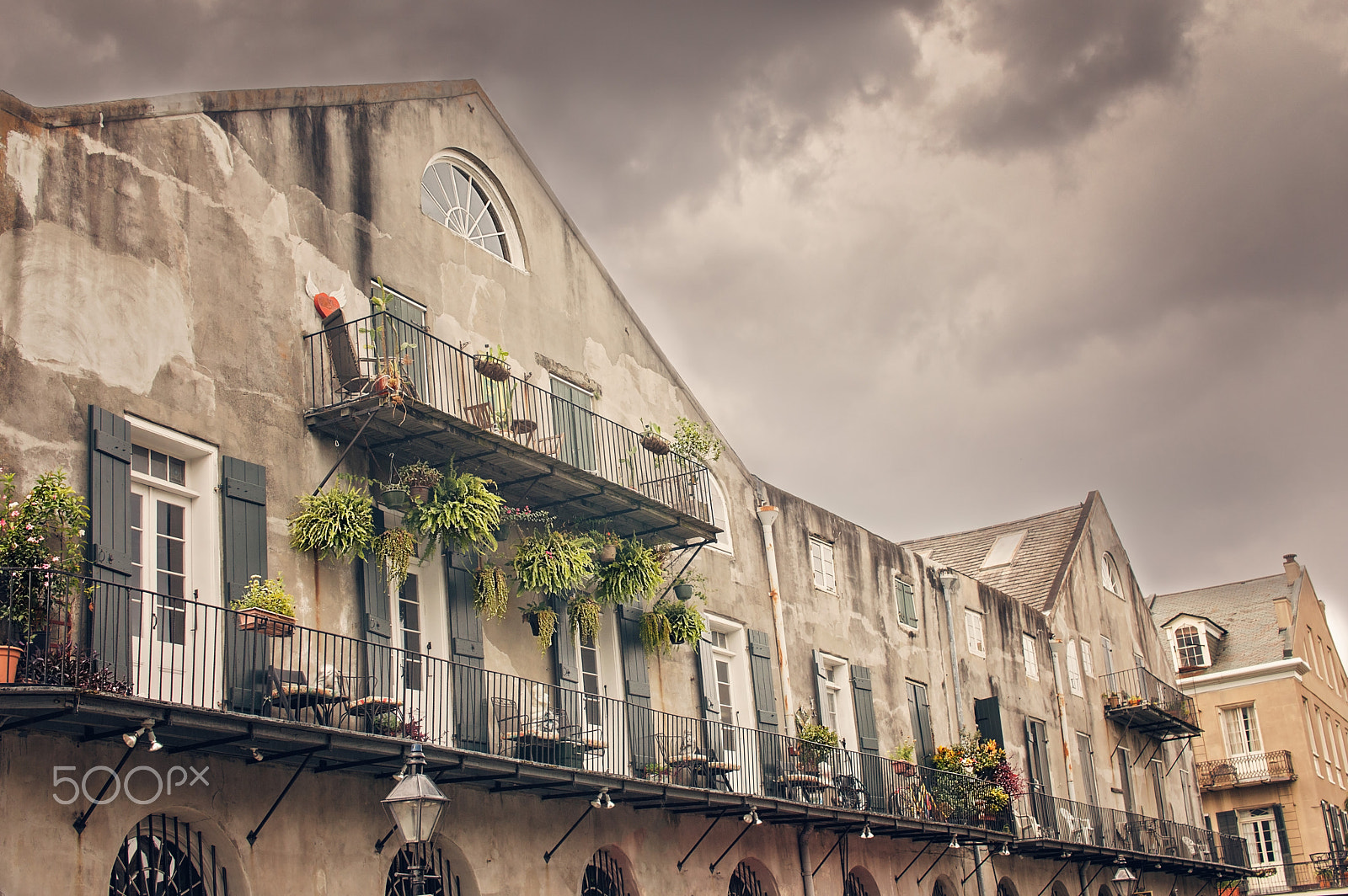 Nikon D3200 + AF-S DX Zoom-Nikkor 18-55mm f/3.5-5.6G ED sample photo. Storm on the french quarter photography