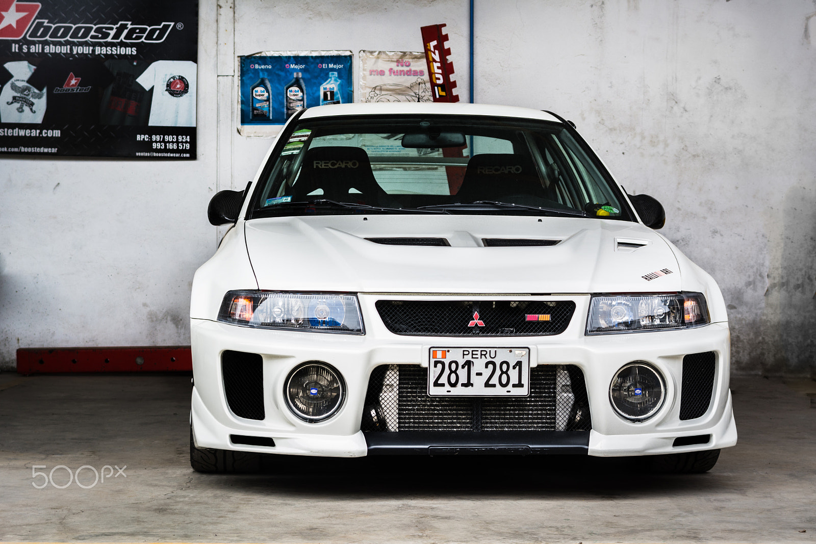 AF Zoom-Nikkor 35-70mm f/3.3-4.5 sample photo. Mitsubishi evo v, lima - perú. photography