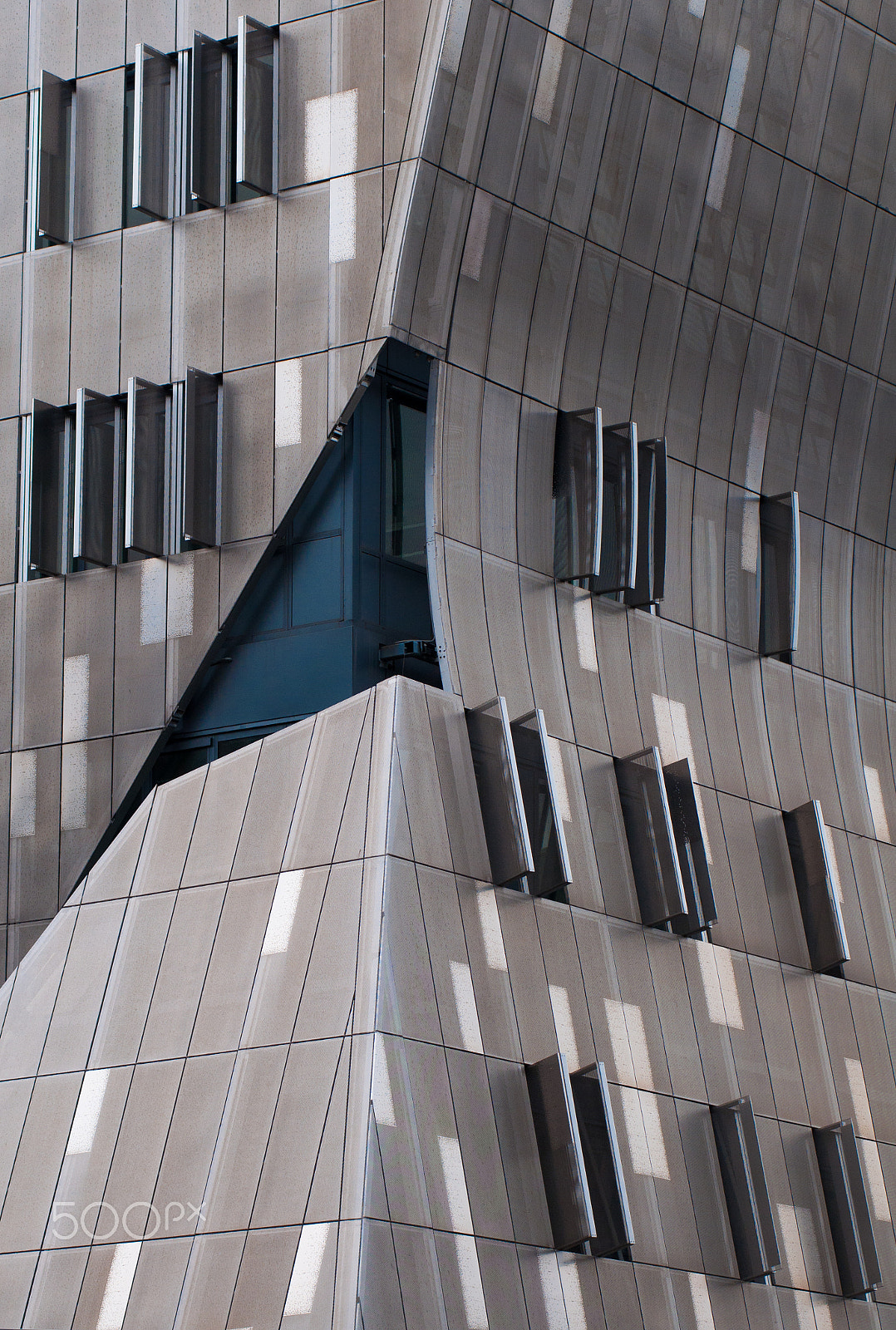 Nikon AF-Nikkor 80-200mm F2.8D ED sample photo. Nyc cooper union windows photography