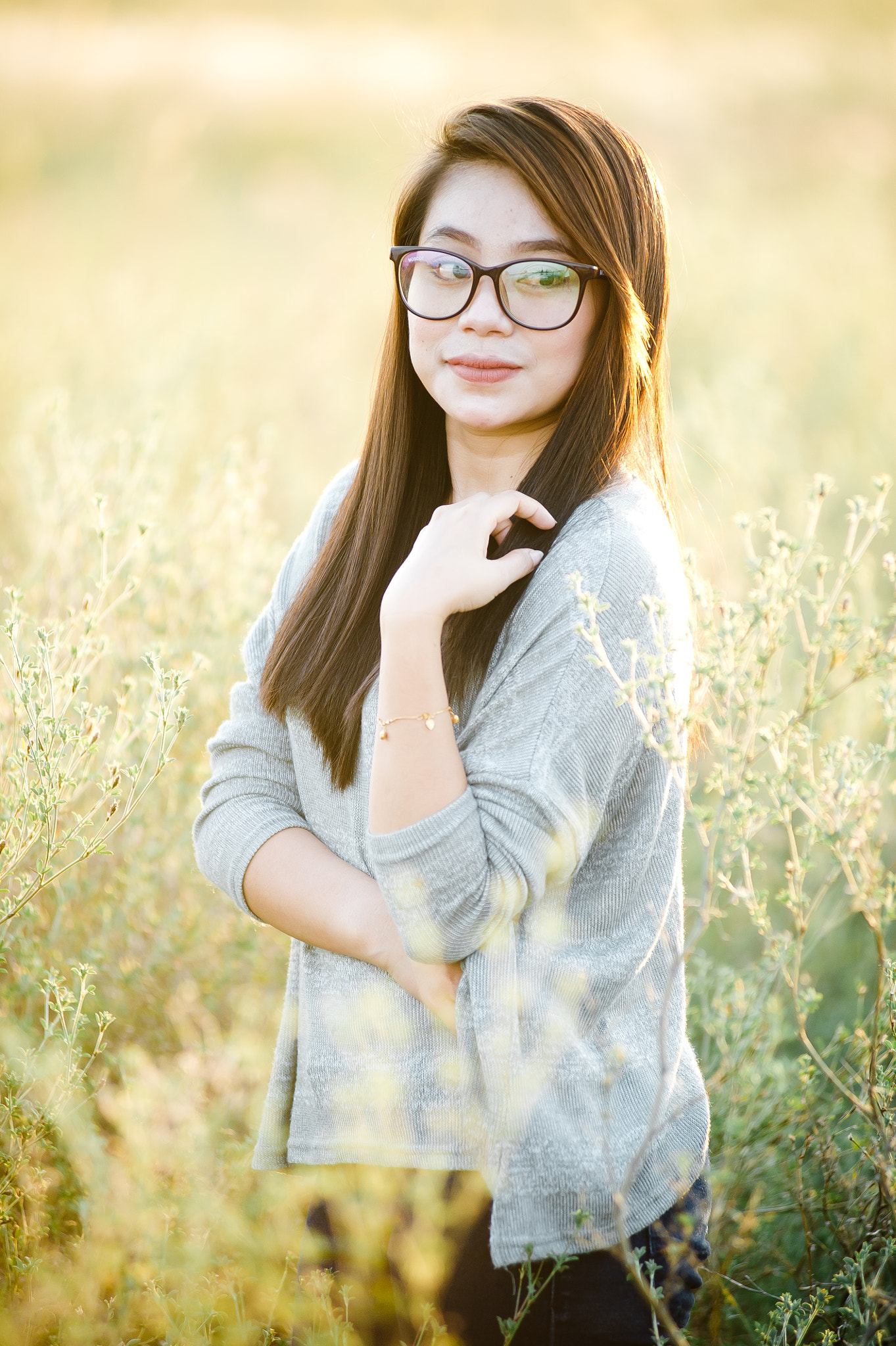 Nikon AF-Nikkor 80-200mm F2.8D ED sample photo. Golden hour portraiture photography