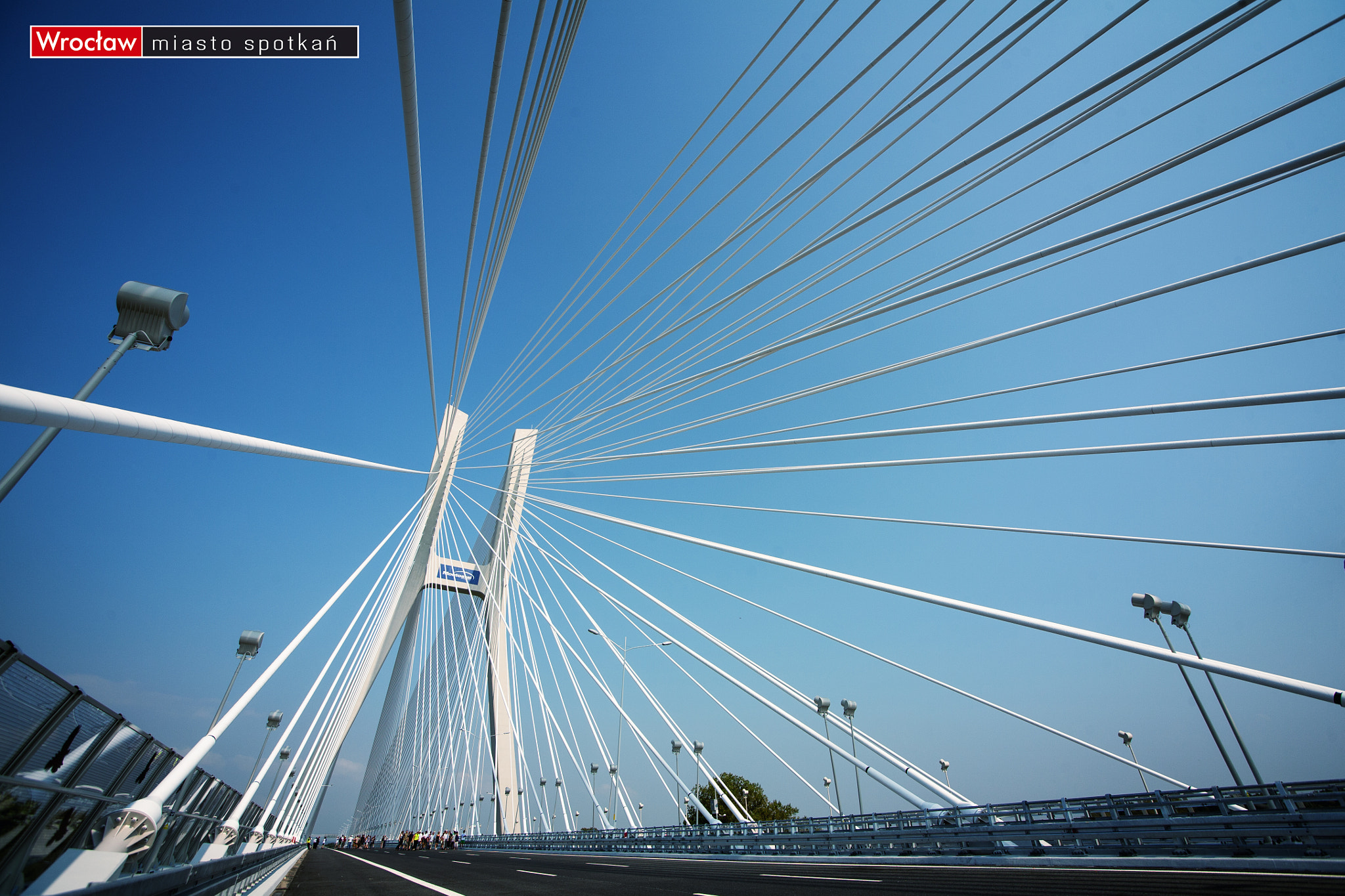 Canon EOS 5D + Sigma 15-30mm f/3.5-4.5 EX DG Aspherical sample photo. Redzinski bridge photography