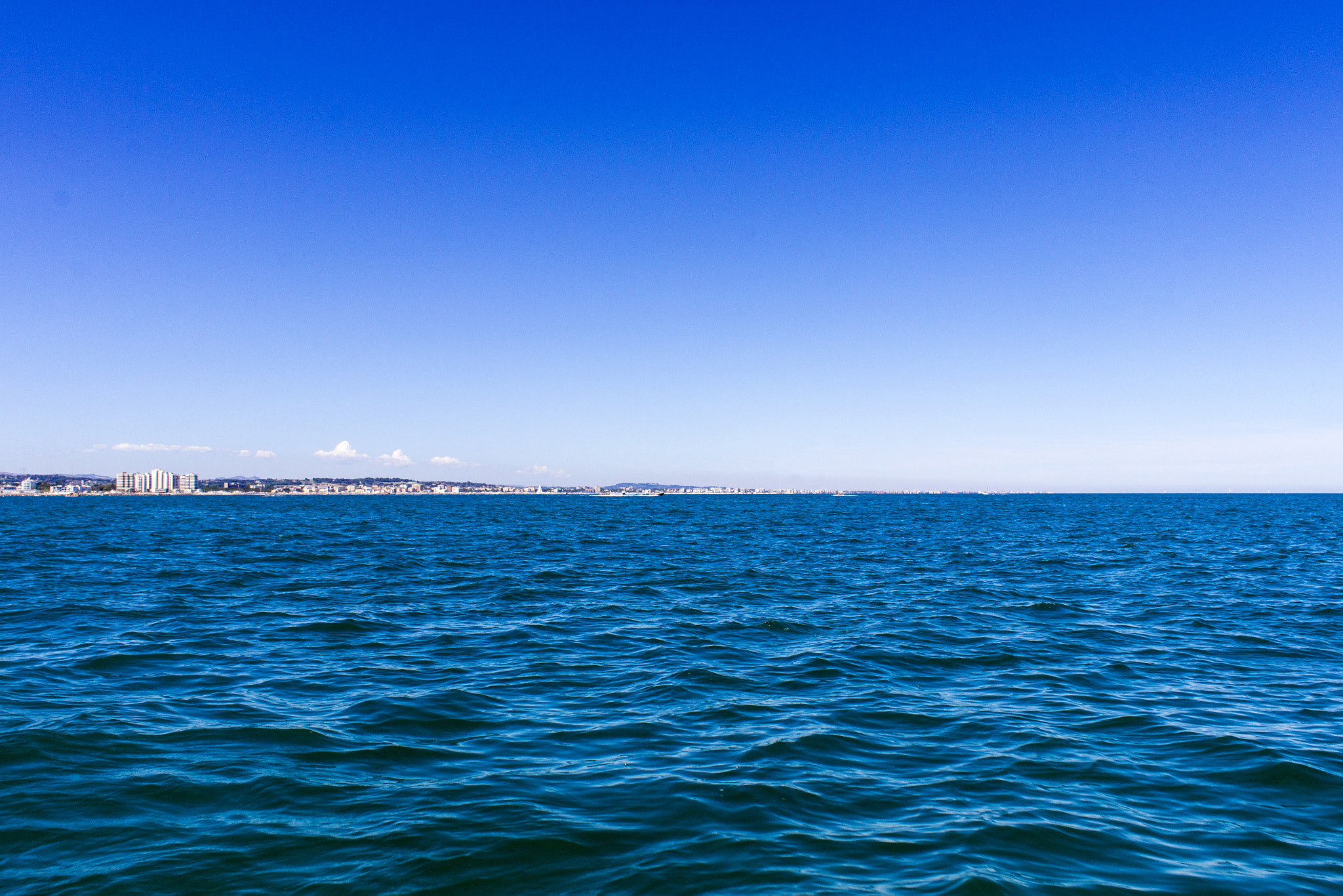 Canon EOS 600D (Rebel EOS T3i / EOS Kiss X5) sample photo. View from the boat photography