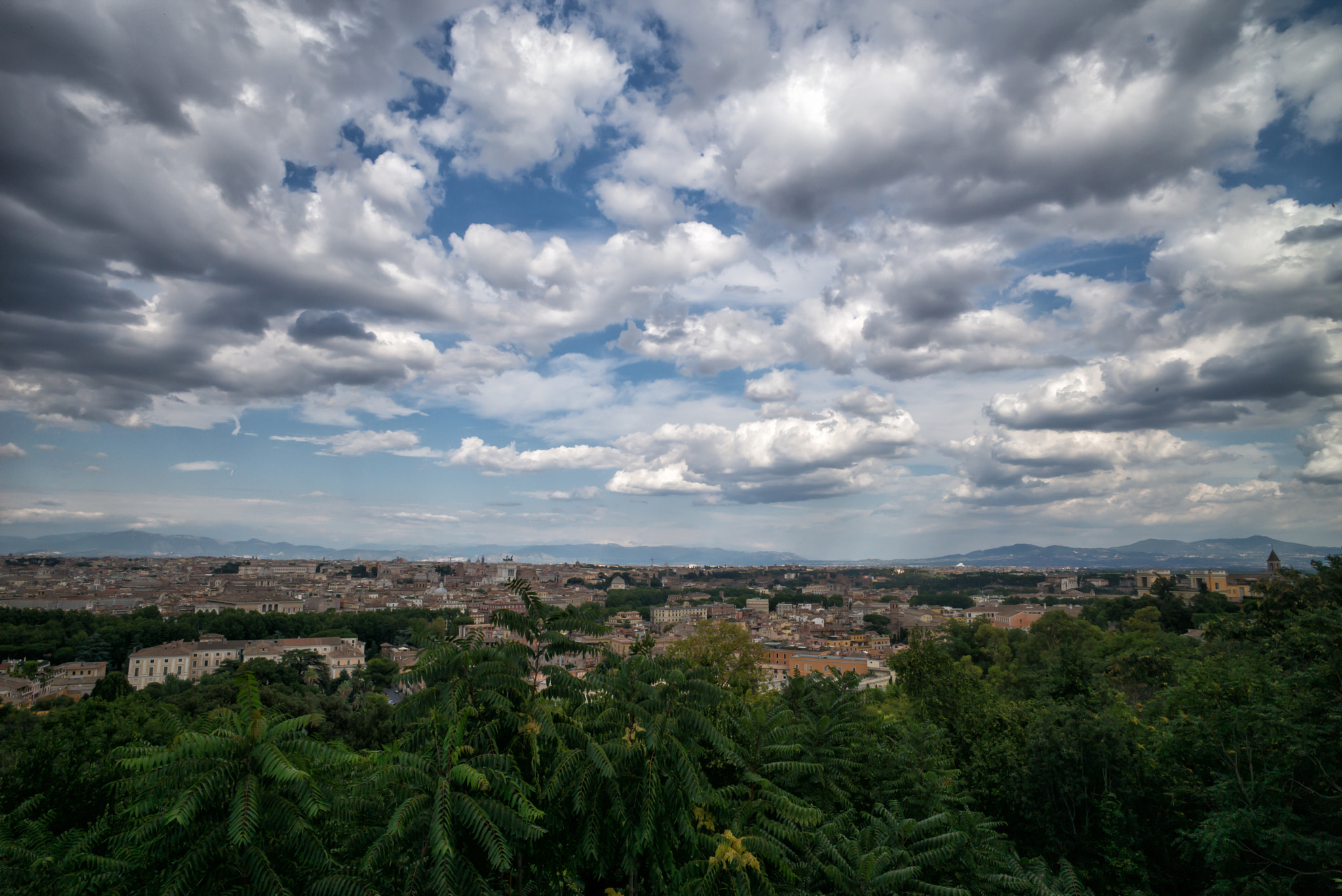Leica Super-Elmar-M 21mm F3.4 ASPH sample photo. Panoramic view of rome photography