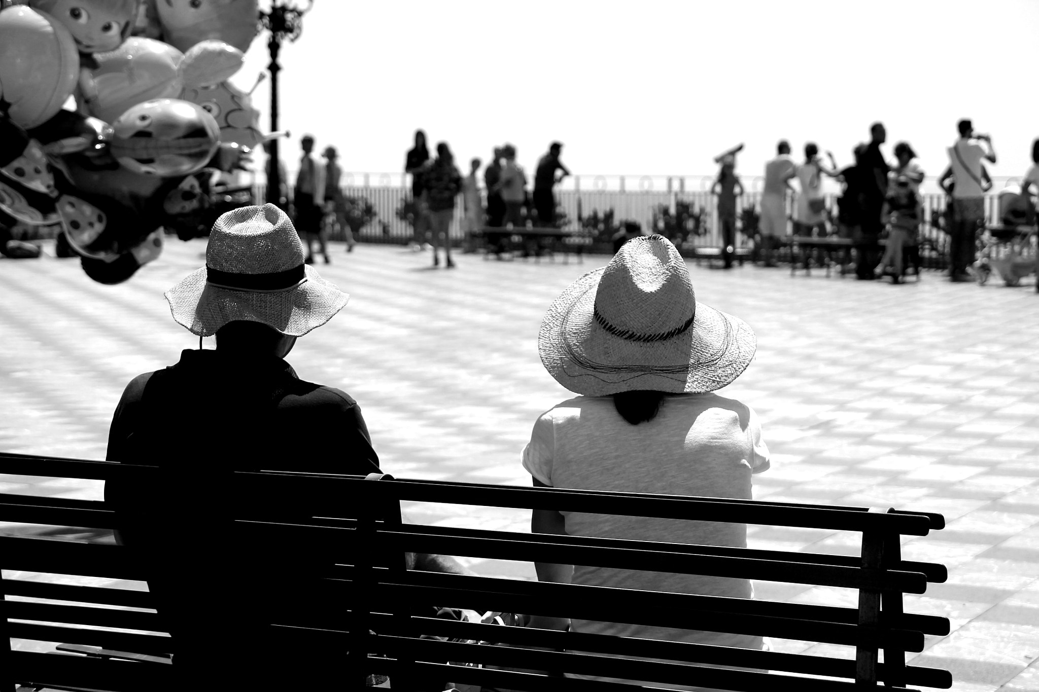 Tamron SP AF 17-50mm F2.8 XR Di II LD Aspherical (IF) sample photo. Lovers photography