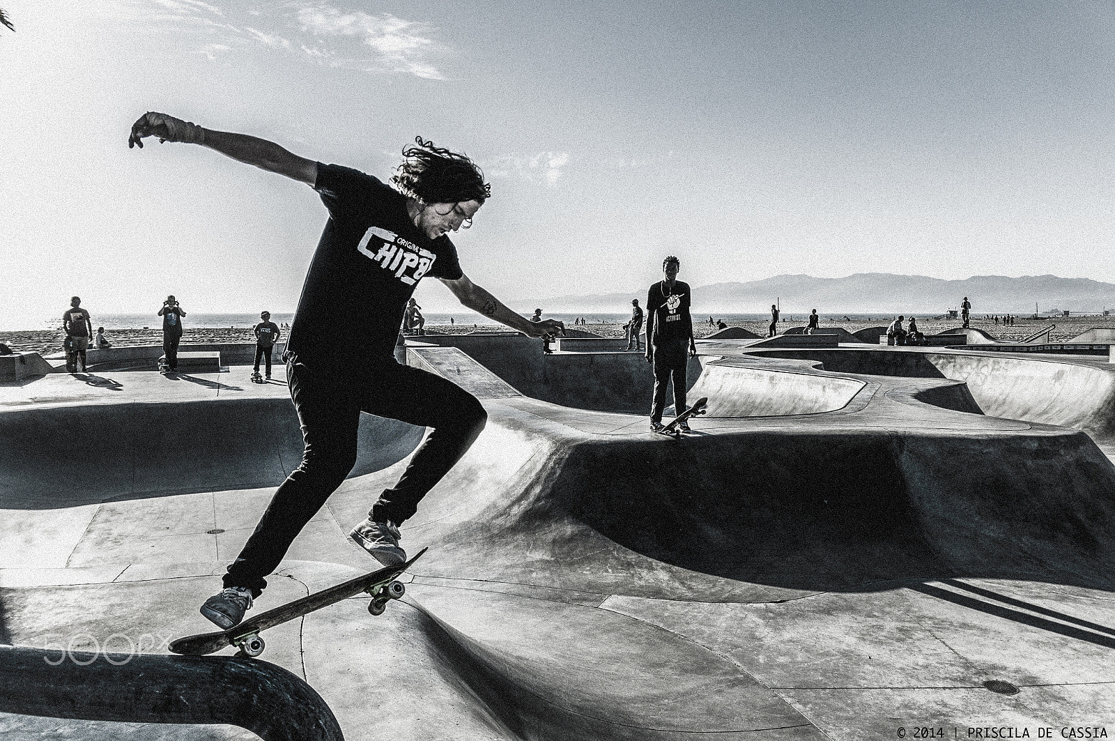 Nikon D90 + Sigma 18-50mm F2.8 EX DC Macro sample photo. Skateboarder at venice photography