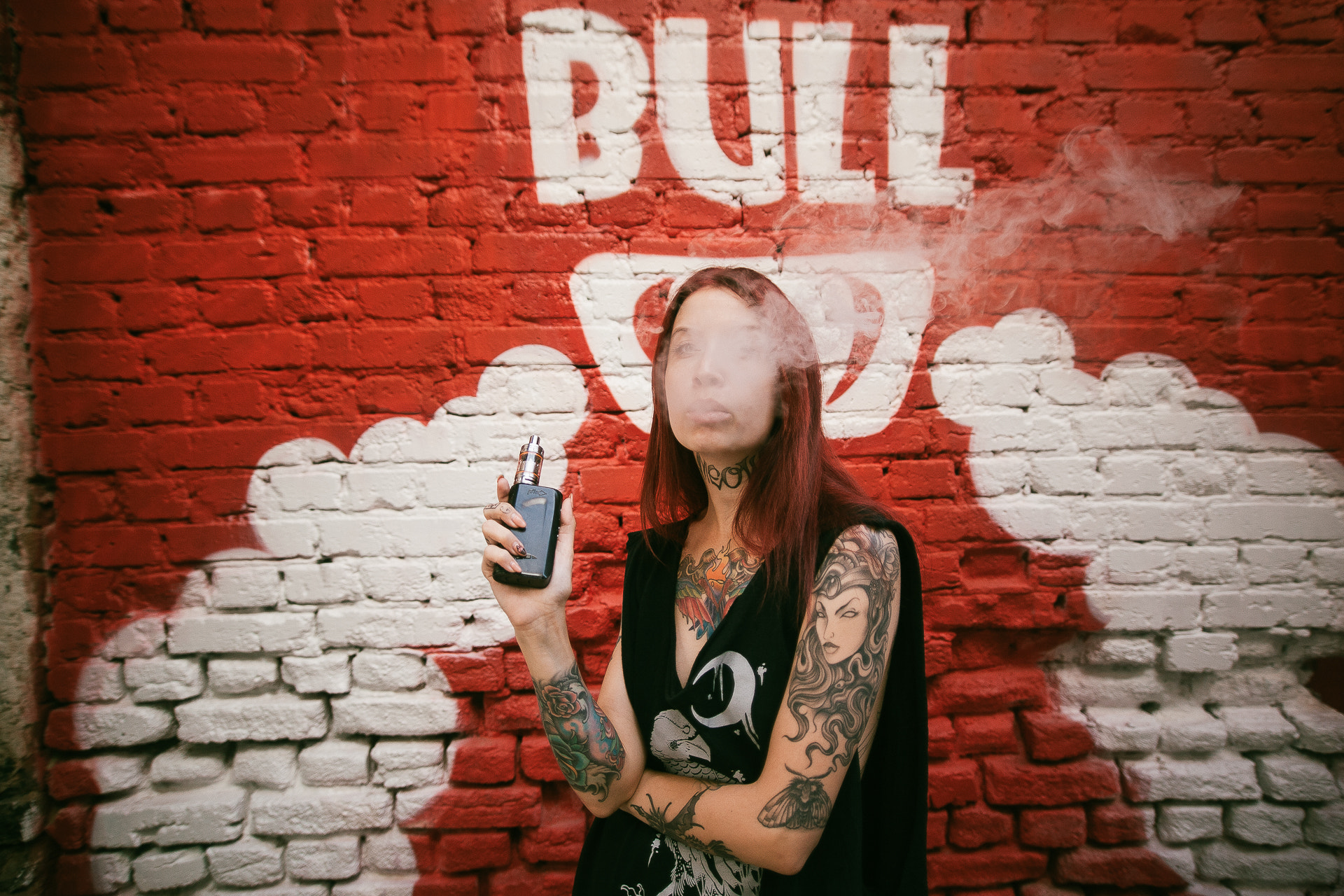 Sigma 20mm EX f/1.8 sample photo. Vape girl photography