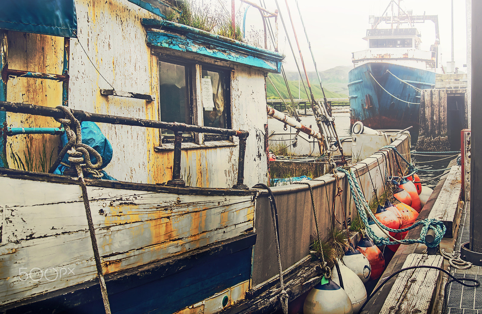 Sony SLT-A77 + Sony DT 18-55mm F3.5-5.6 SAM sample photo. Derelics photography