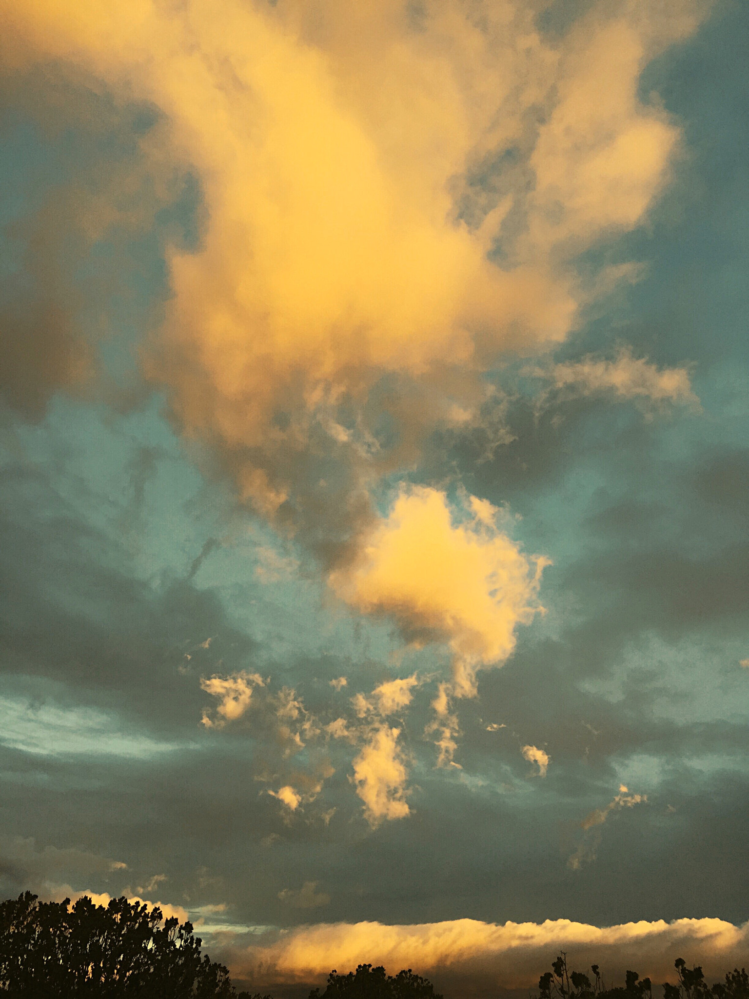 Apple iPhone7,2 sample photo. Cloud dancing 1 photography