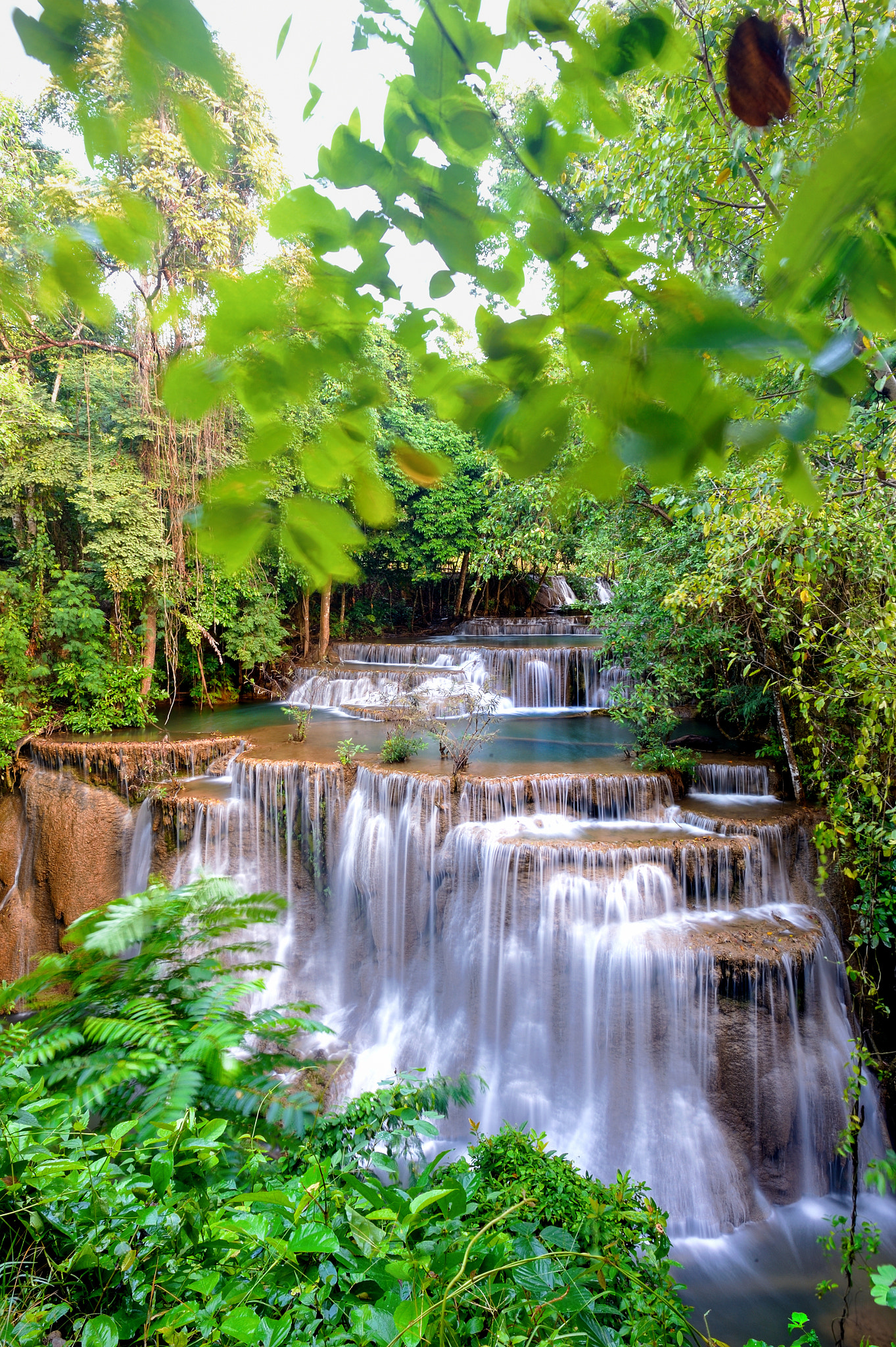 Nikon AF Nikkor 20mm F2.8D sample photo. Waterfall photography
