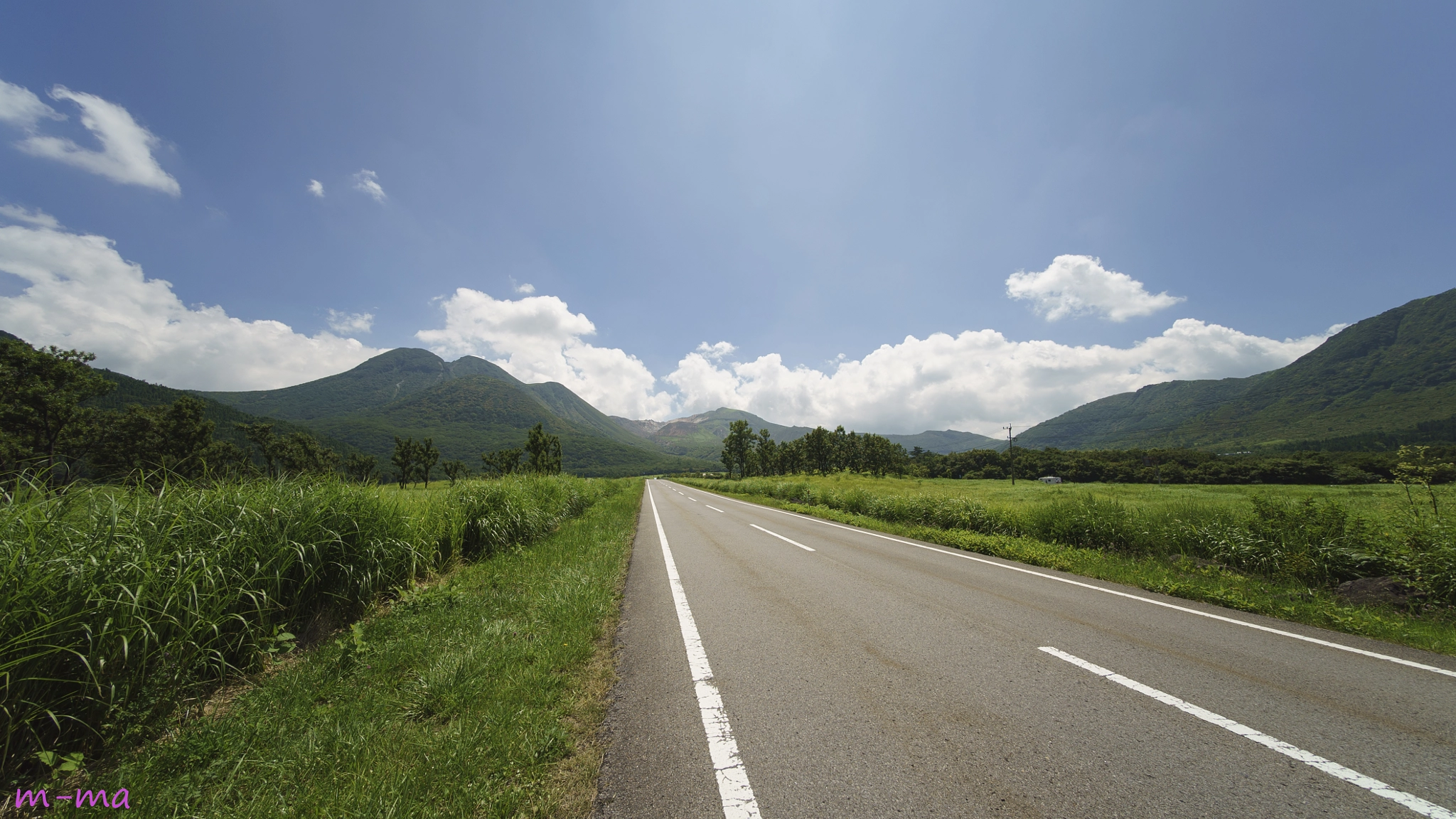 E 10mm F5.6 sample photo. Road leading to chojabaru photography