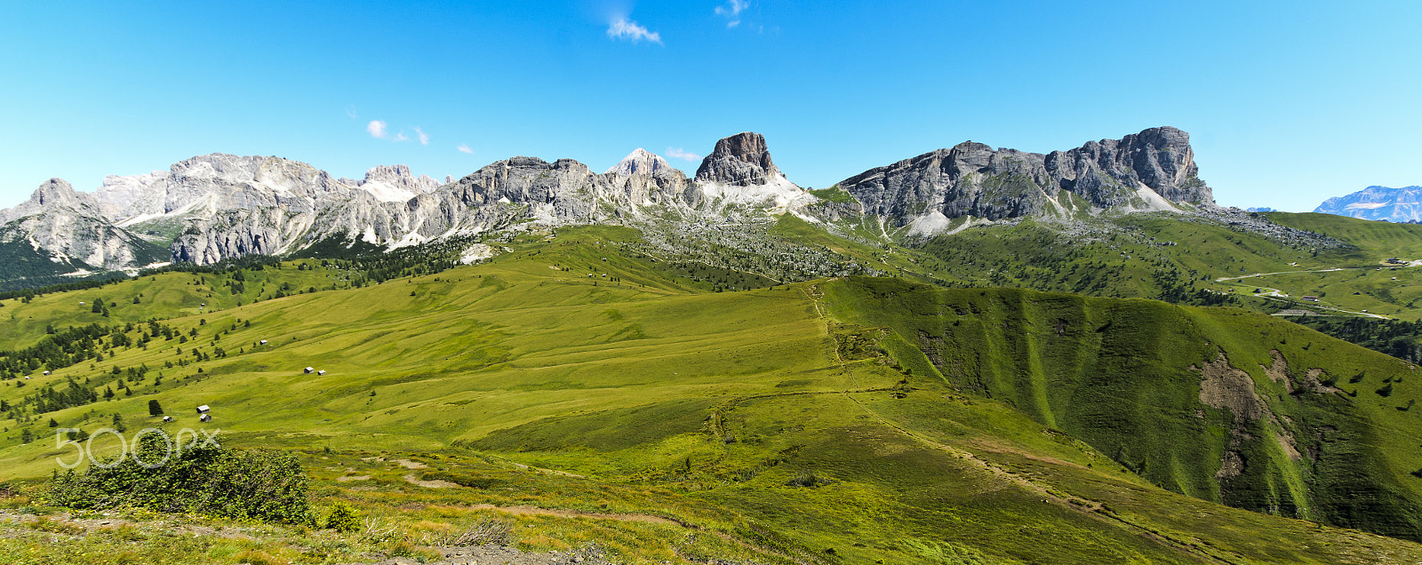 Sigma 8-16mm F4.5-5.6 DC HSM sample photo. Averau photography