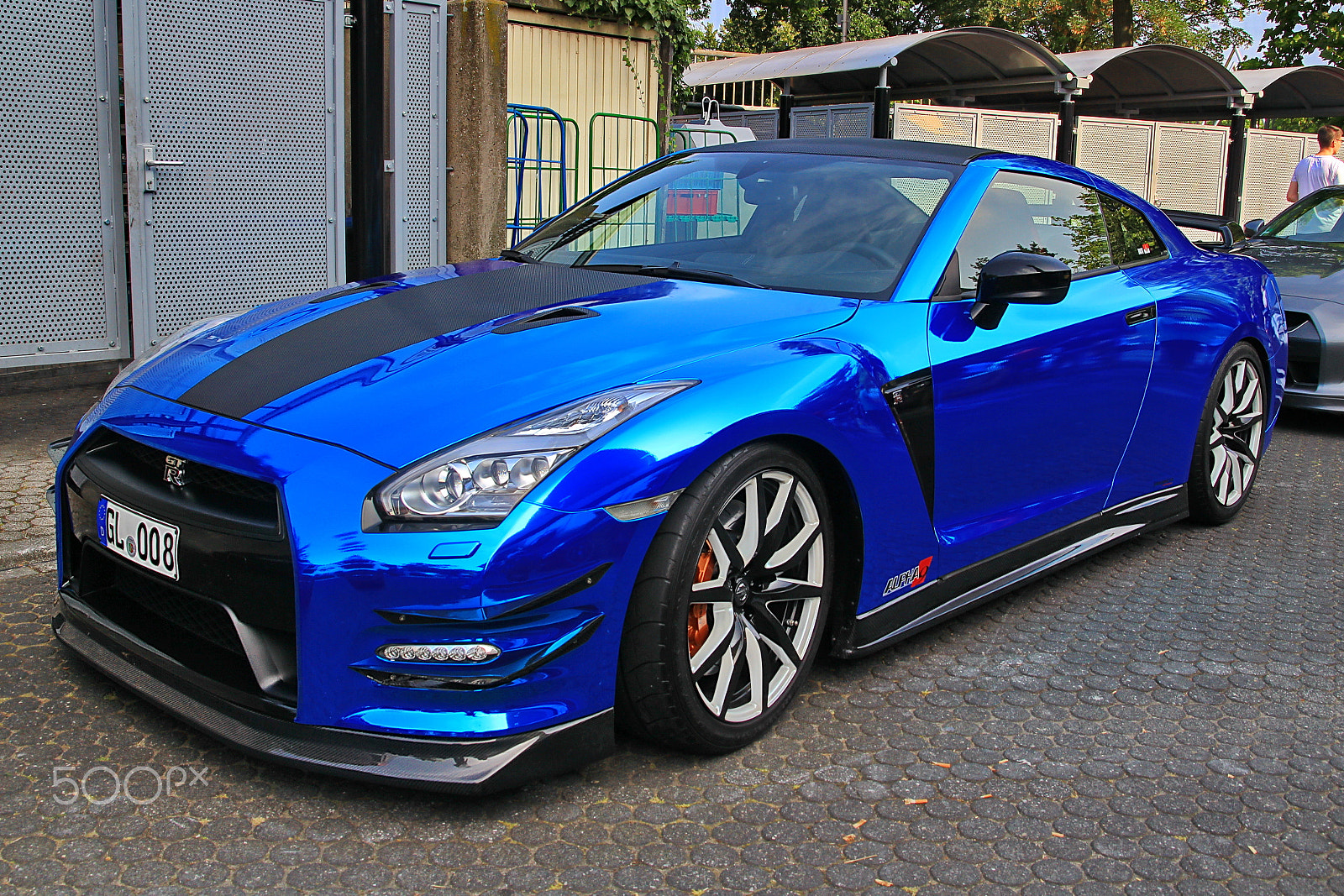 Sigma 17-70mm F2.8-4 DC Macro OS HSM sample photo. Cars & coffee sportscar-meeting düsseldorf, german photography