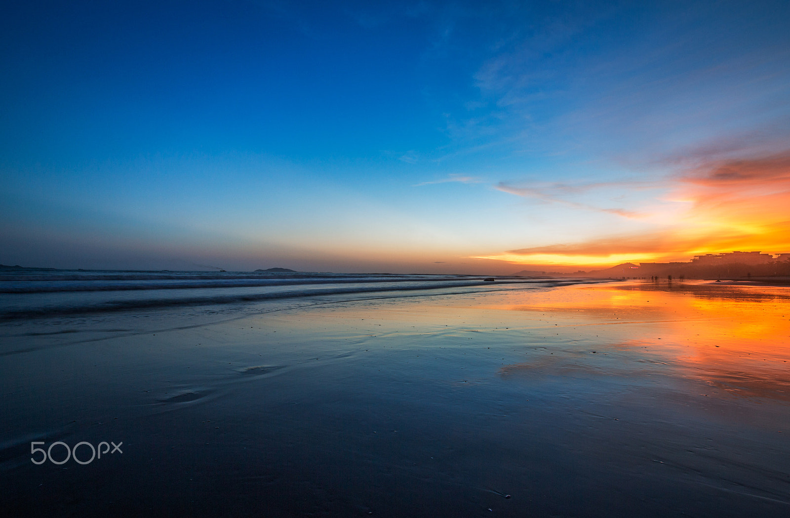 Canon EOS-1D X sample photo. Quiet sea photography