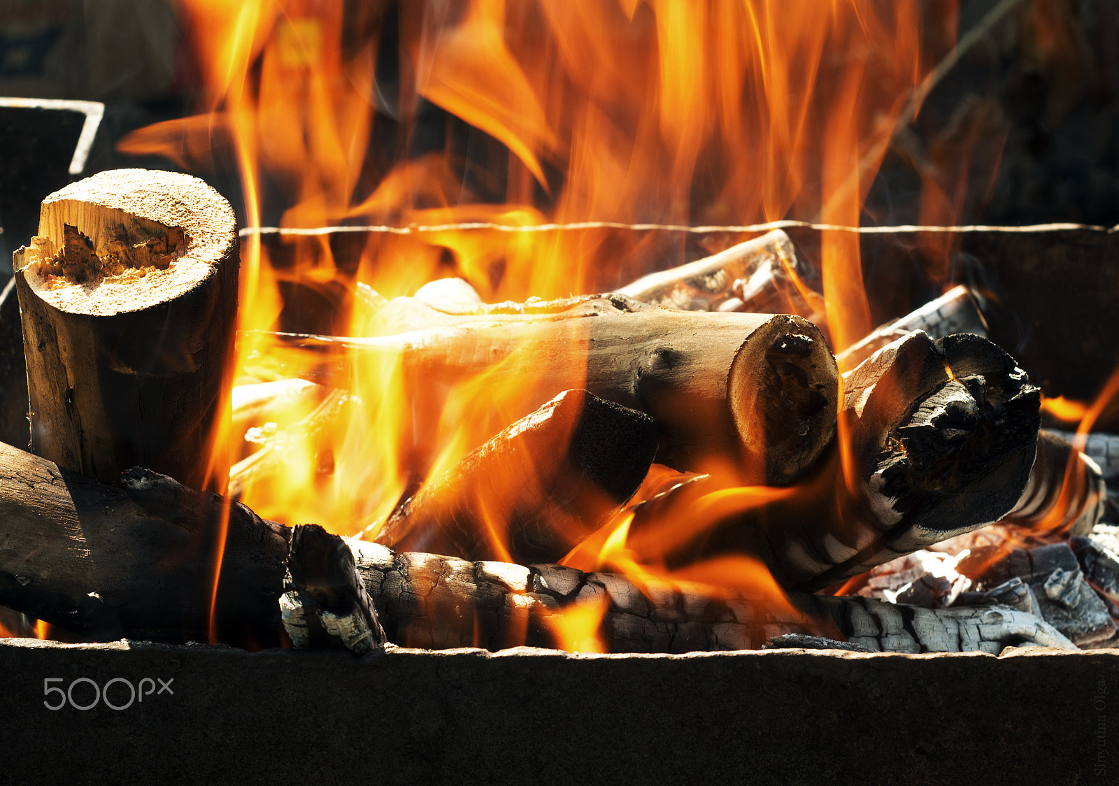 Pentax K-5 IIs sample photo. Fire photography