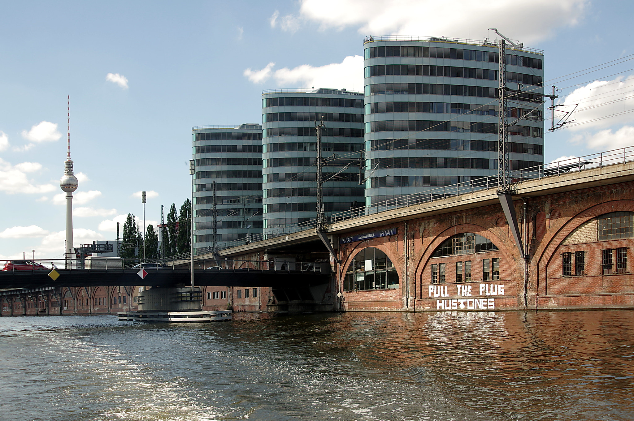 Pentax K-3 sample photo. Berlin, spree iii photography
