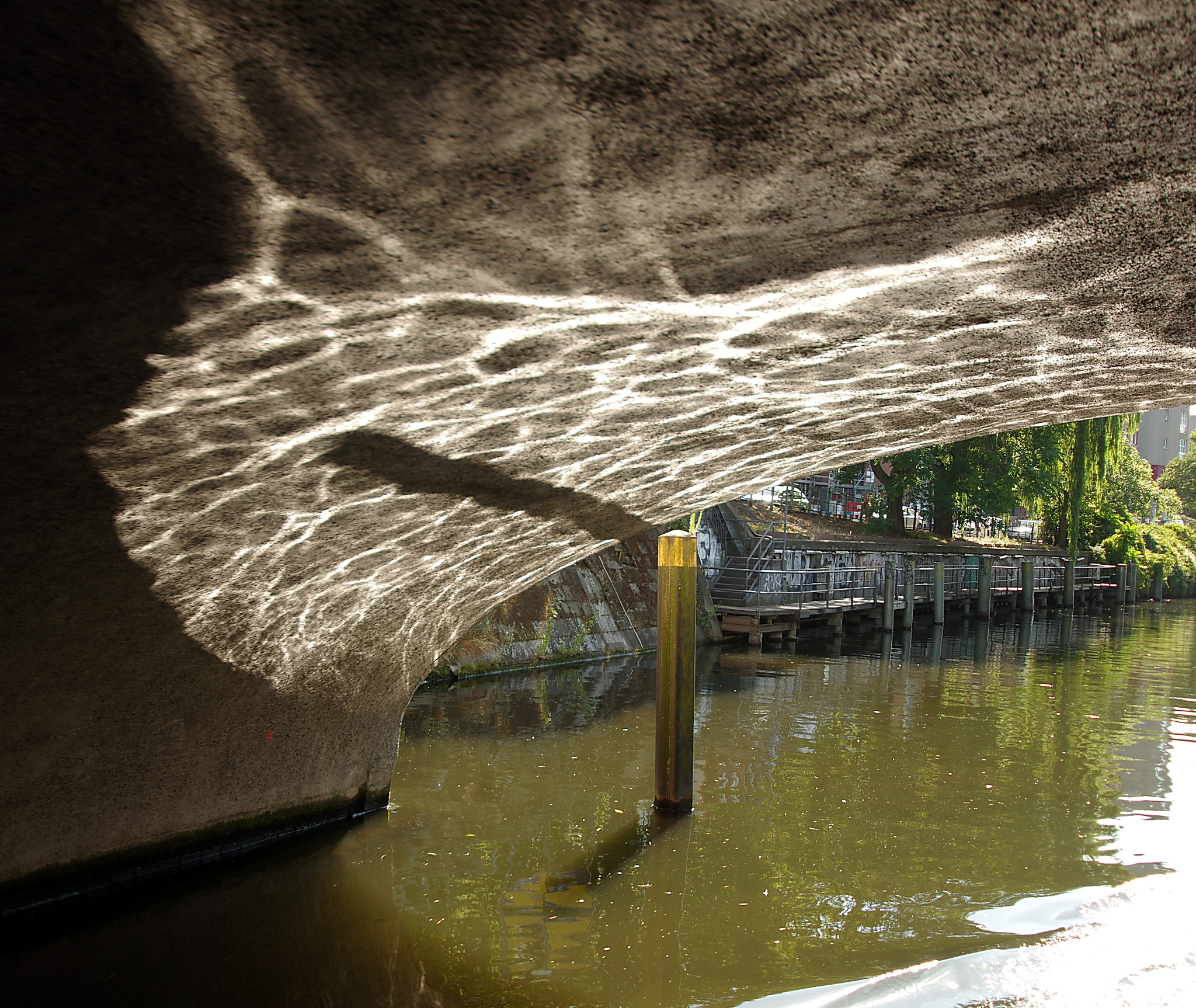 Pentax K-3 sample photo. Berlin, spreebrücke photography