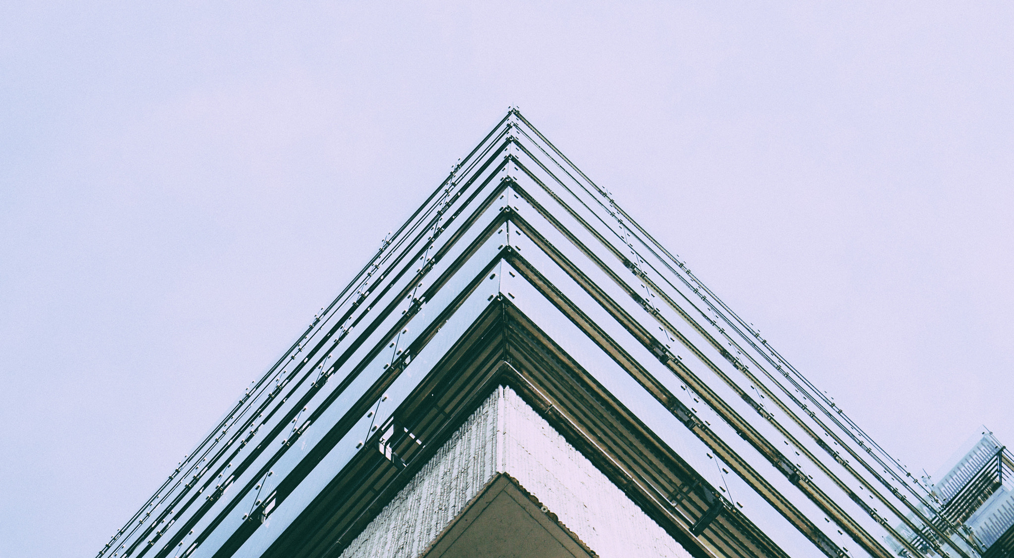 Panasonic Lumix DMC-G6 sample photo. Urban pyramid photography