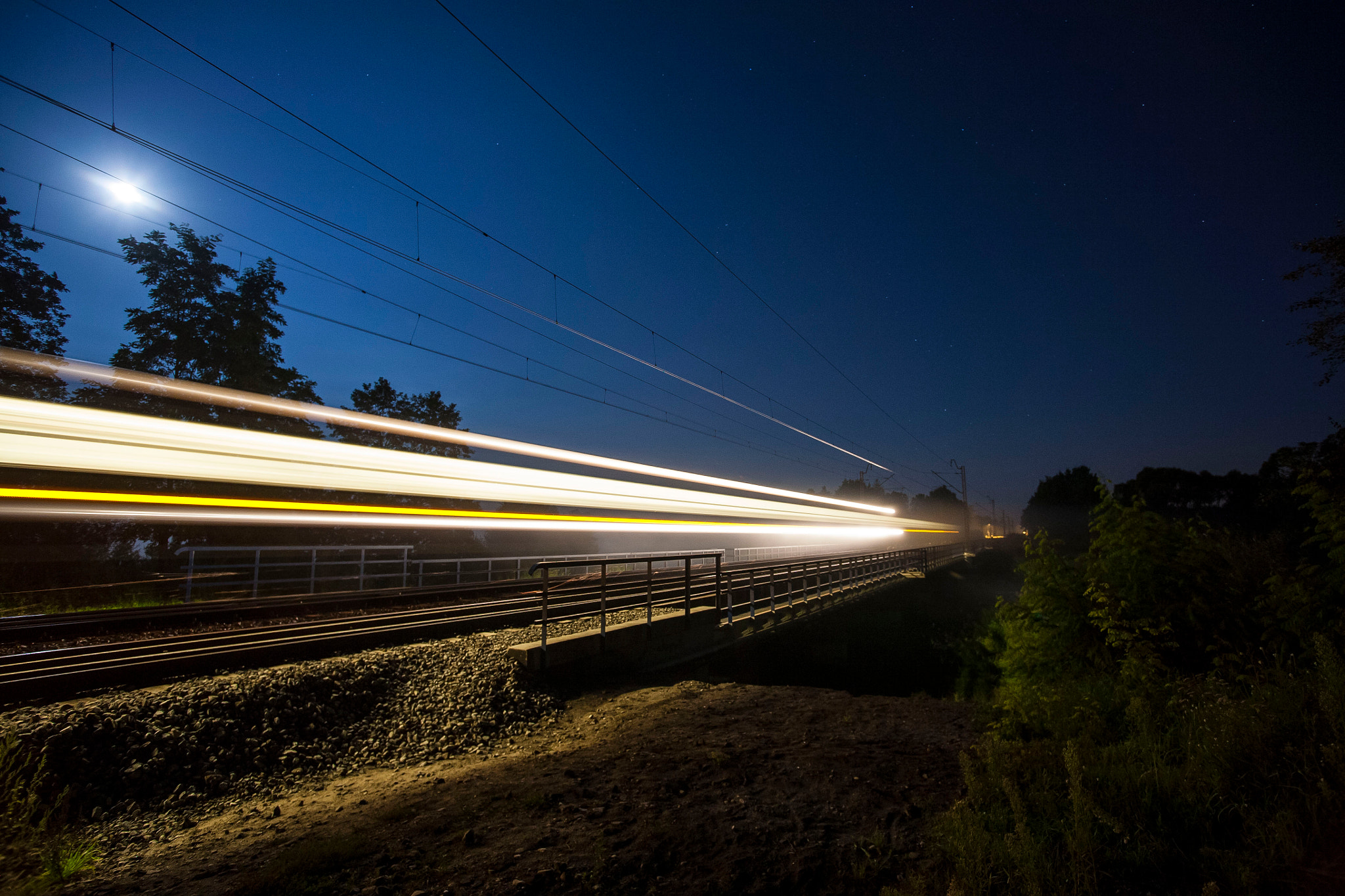 Canon EOS 5D sample photo. Light train photography