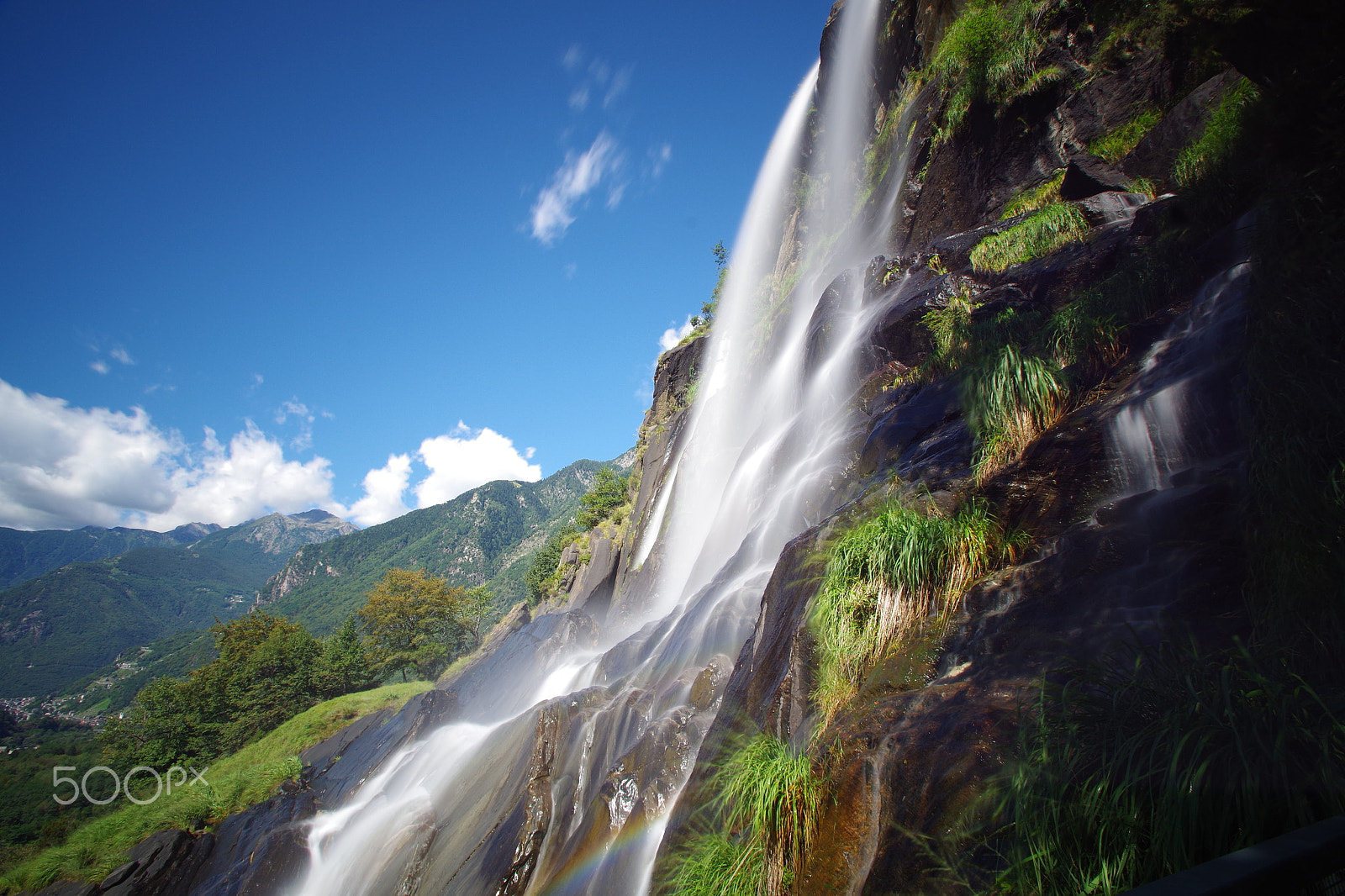 Pentax K-S2 sample photo. Top of the waterfall / in cima alla cascata photography