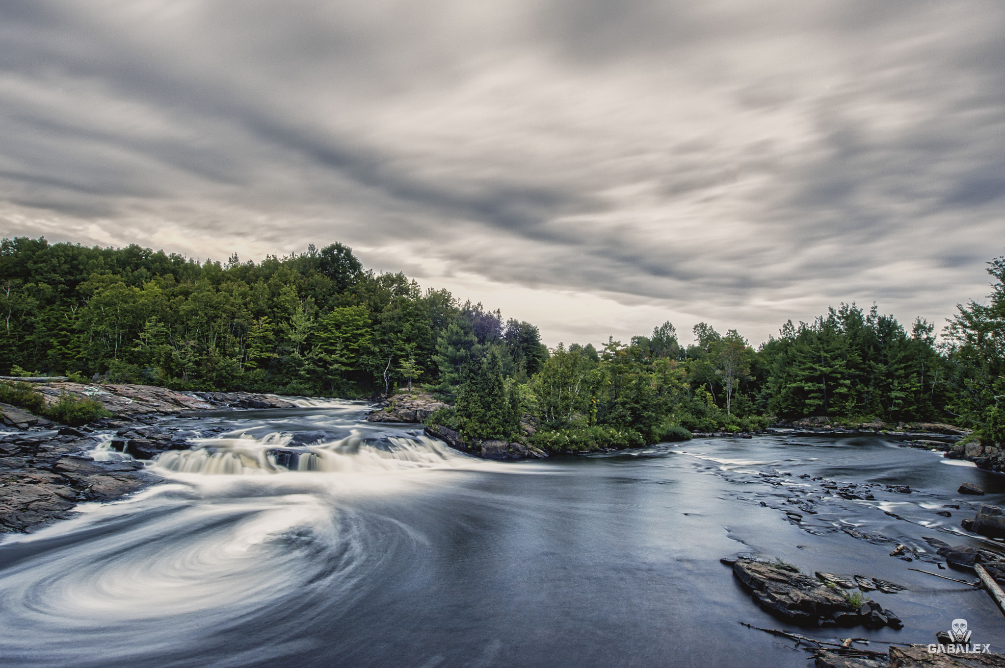 Nikon D700 + Sigma 17-35mm F2.8-4 EX Aspherical sample photo. Shawinigan river photography