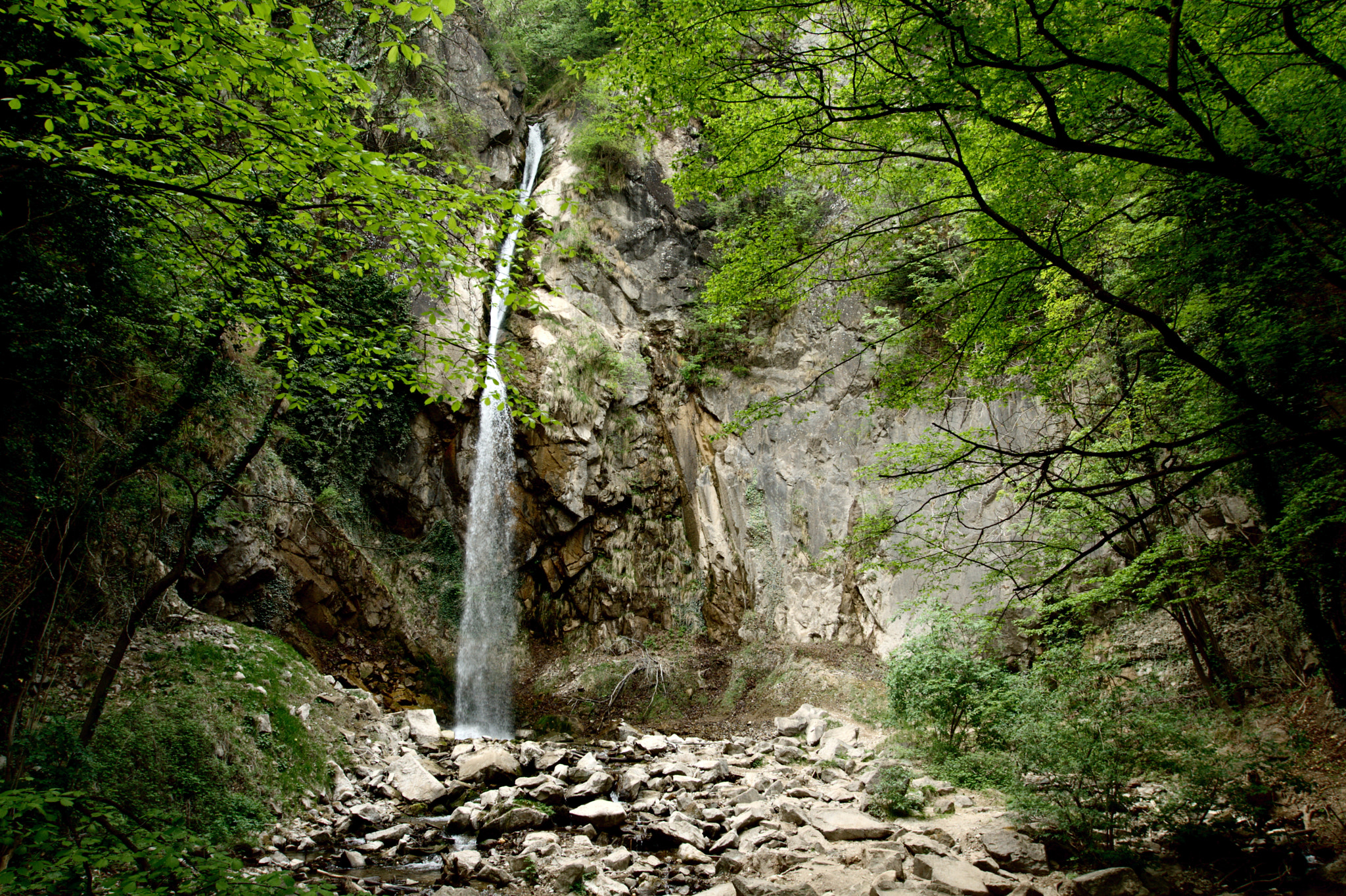 Canon EF 16-35mm F2.8L II USM sample photo. Brandis waterfall photography