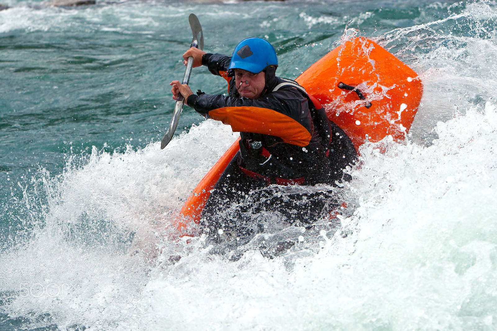 Canon EF 100-400mm F4.5-5.6L IS USM sample photo. Whitewater kayaking in norway photography
