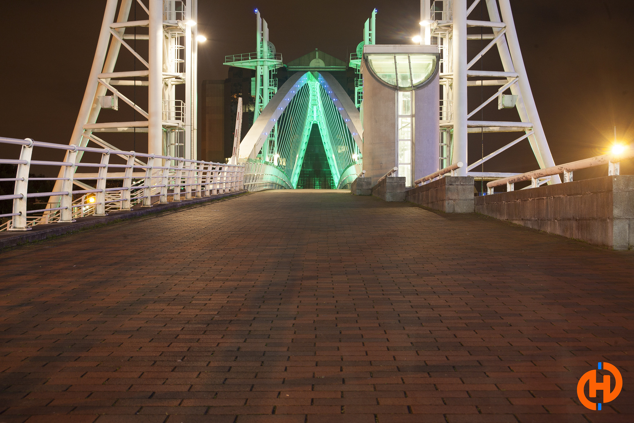 Canon EF 28-80mm f/3.5-5.6 USM sample photo. Green way.. photography