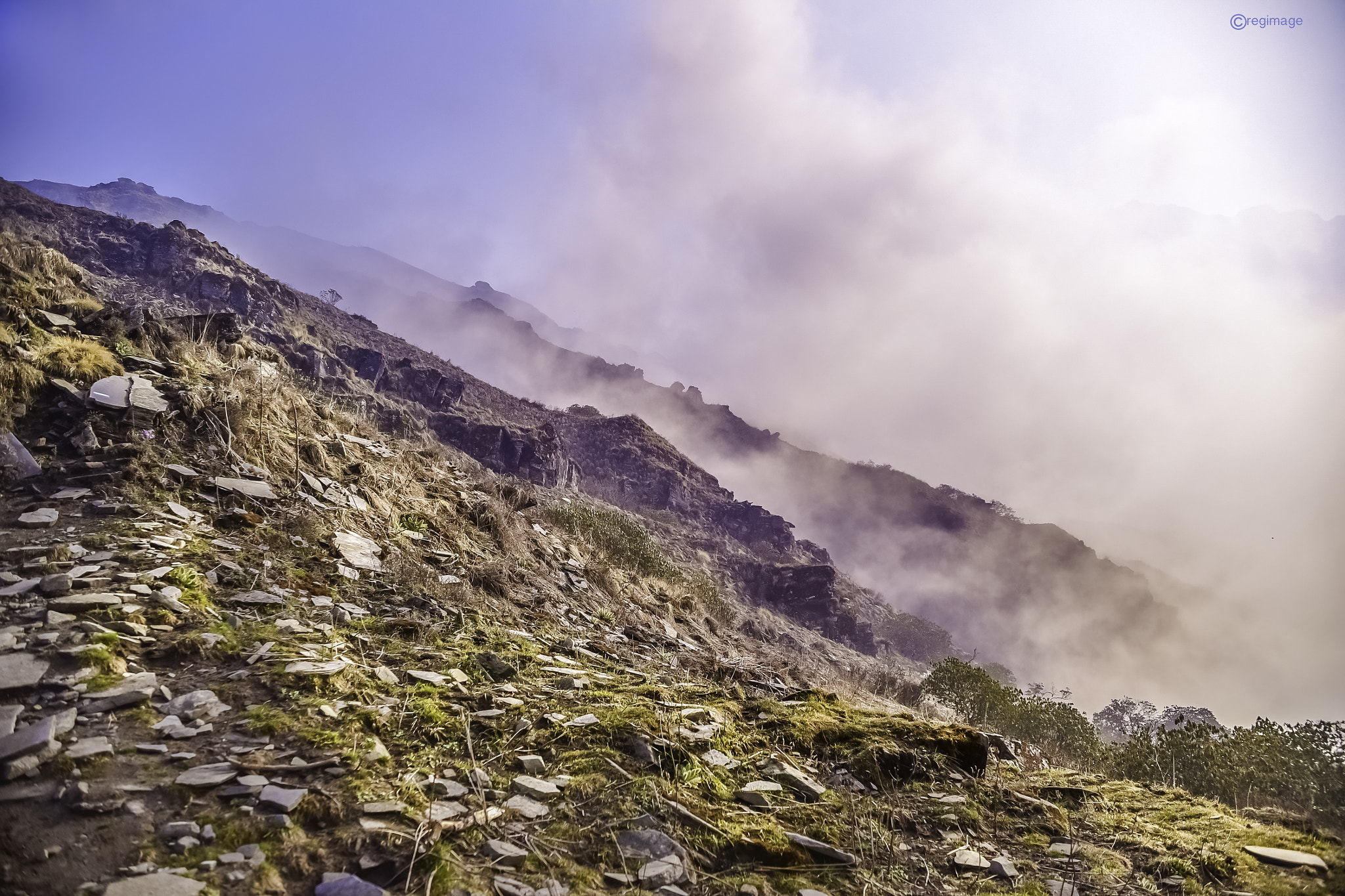 AF Zoom-Nikkor 28-85mm f/3.5-4.5 sample photo. Sky is the limit.. photography