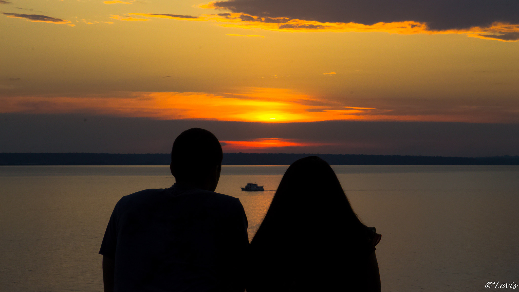Canon EOS 1100D (EOS Rebel T3 / EOS Kiss X50) sample photo. Sunset's date photography