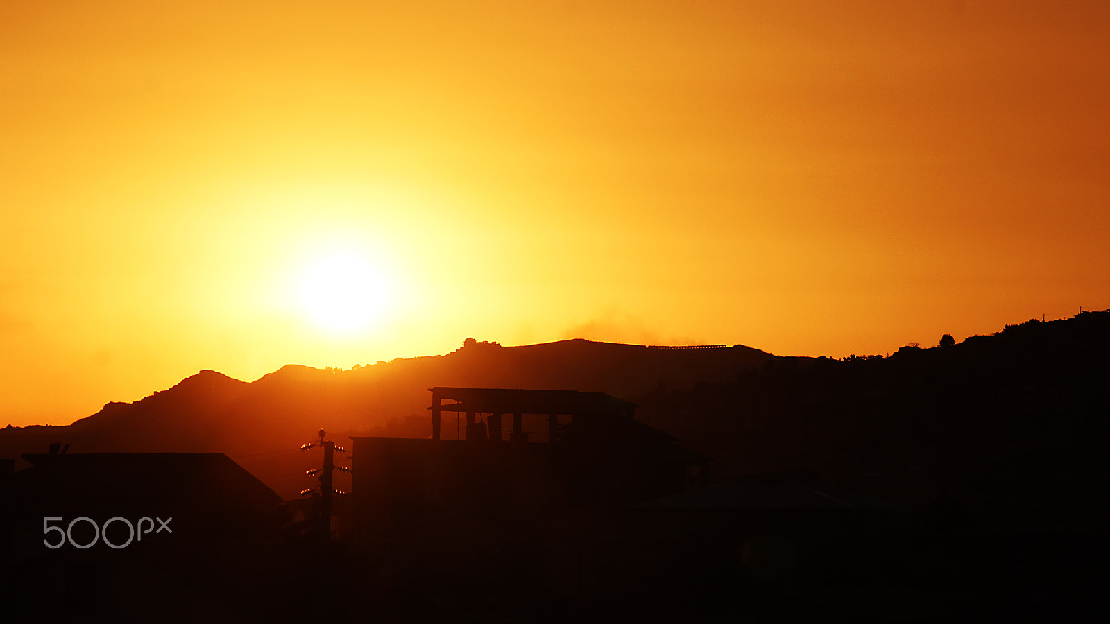 Sigma 70-300mm F4-5.6 APO DG Macro sample photo. Sunset photography