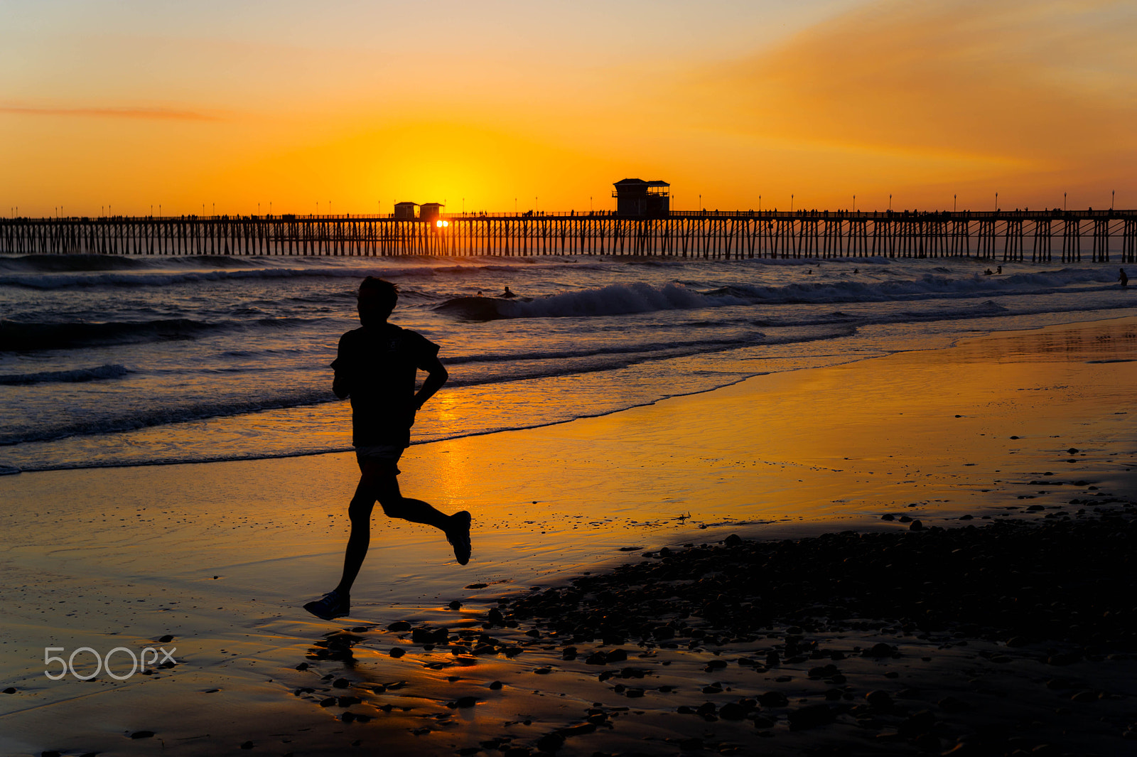 Nikon D3S sample photo. Runner at sunset in oceanside - august 22, 2016 photography