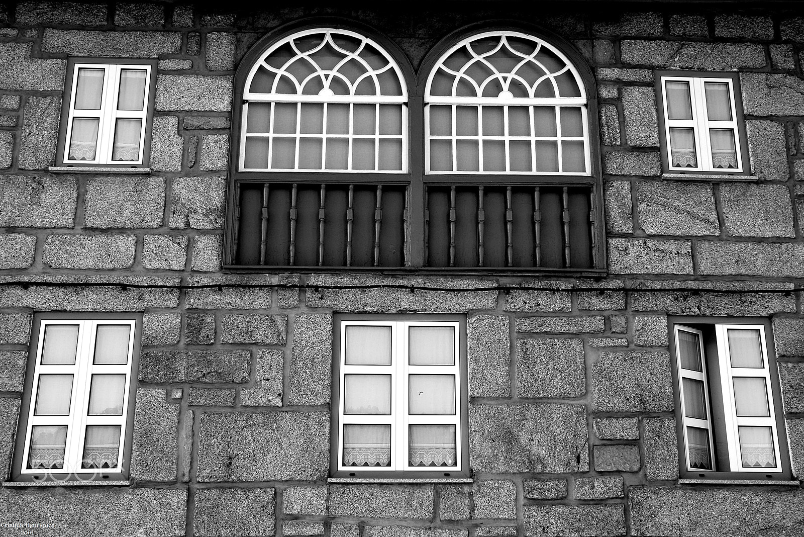 Nikon D40X sample photo. Windows photography