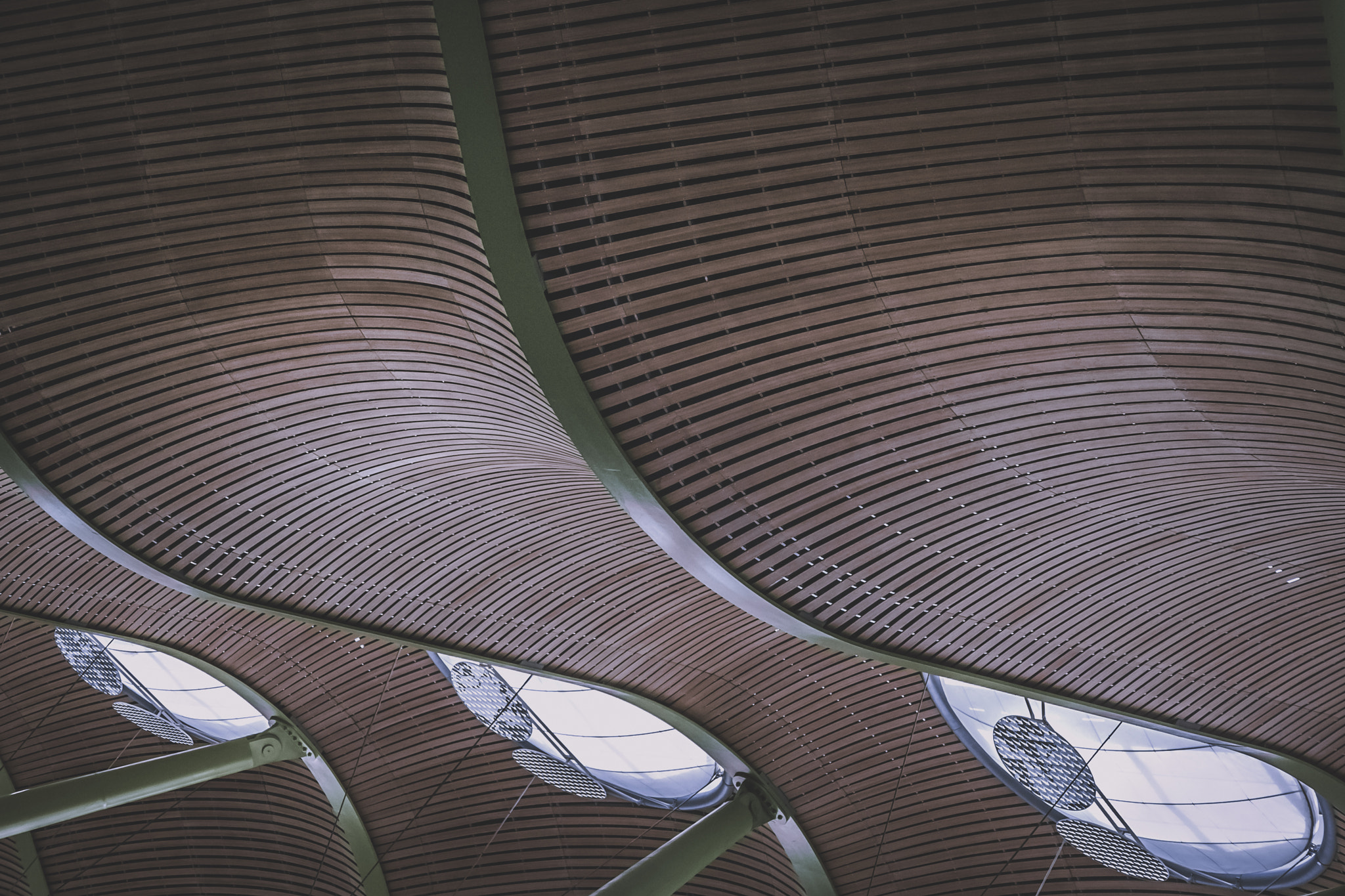 Nikon D700 + AF Nikkor 70-210mm f/4-5.6D sample photo. Undulations photography