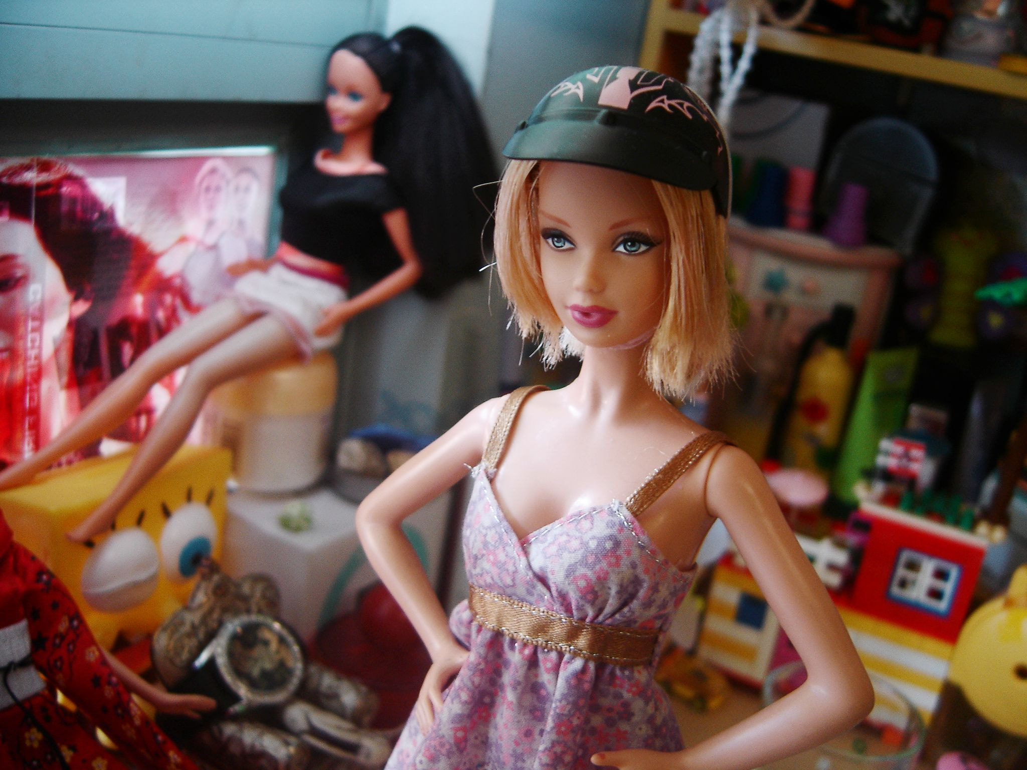 Sony DSC-P93 sample photo. One of my barbies photography