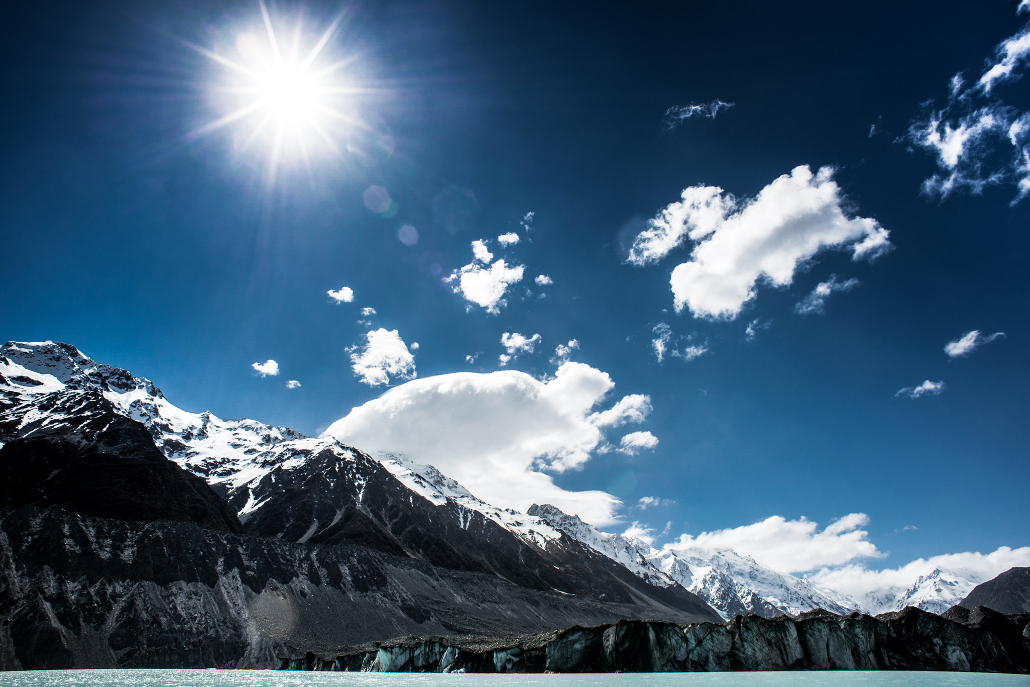 Nikon D600 + Nikon AF Nikkor 20mm F2.8D sample photo. Glacier photography