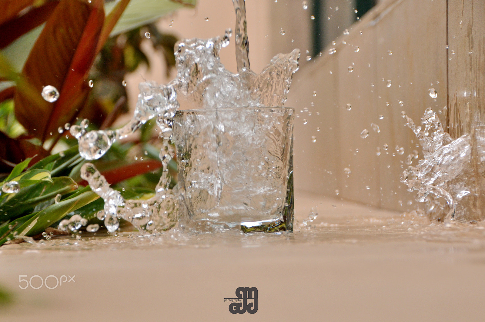 Nikon PC-E Nikkor 24mm F3.5D ED Tilt-Shift sample photo. Water plash photography