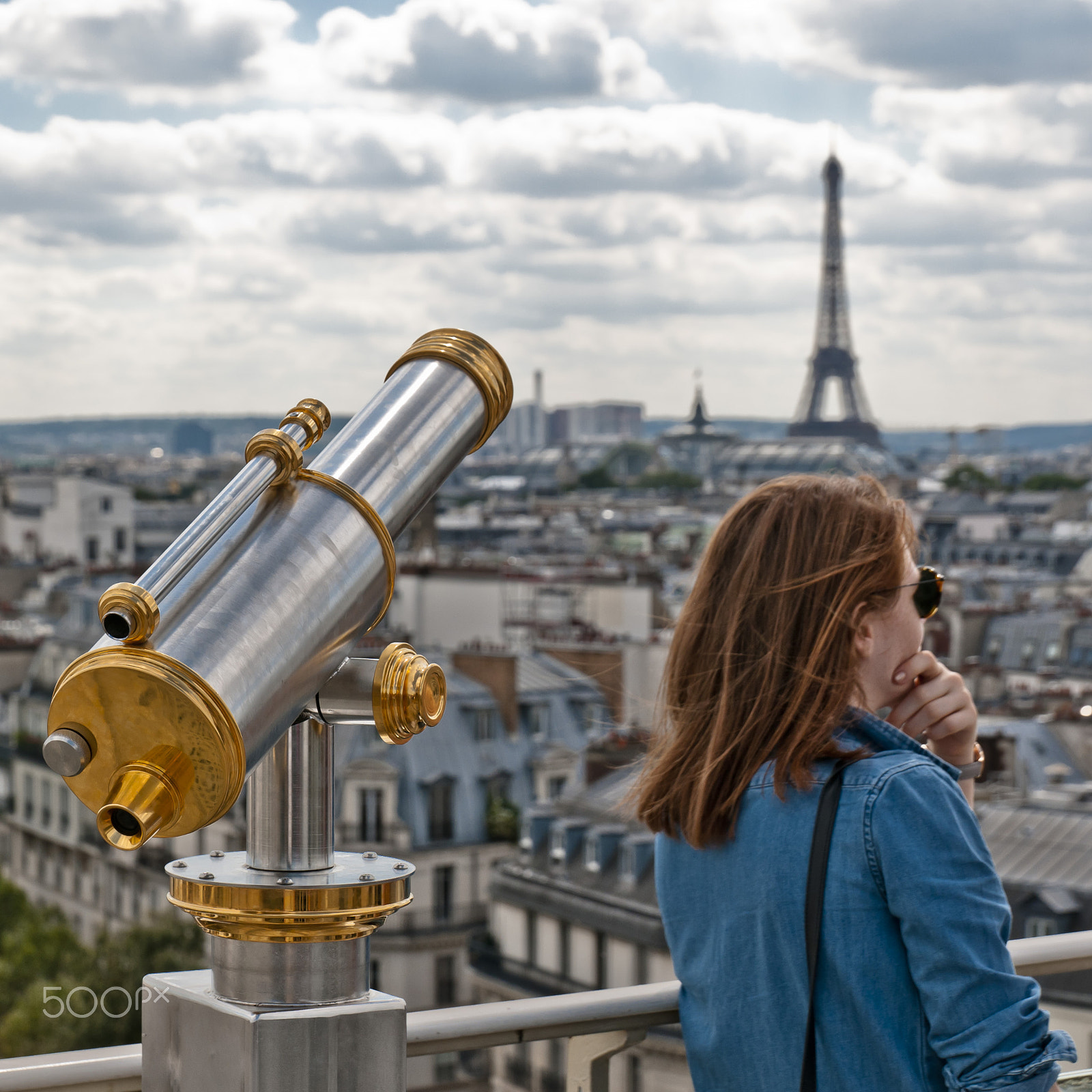 Nikon D300 sample photo. Looking towards the eiffel tower photography