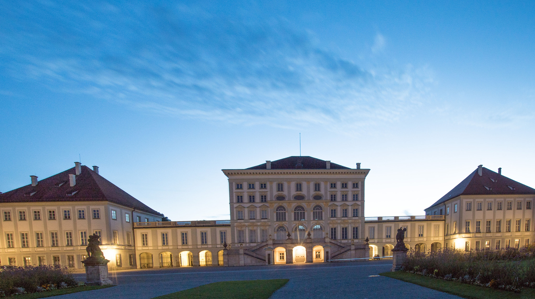 Sony ILCA-77M2 + Sigma 10-20mm F3.5 EX DC HSM sample photo. Chateau nymphenburg munich photography