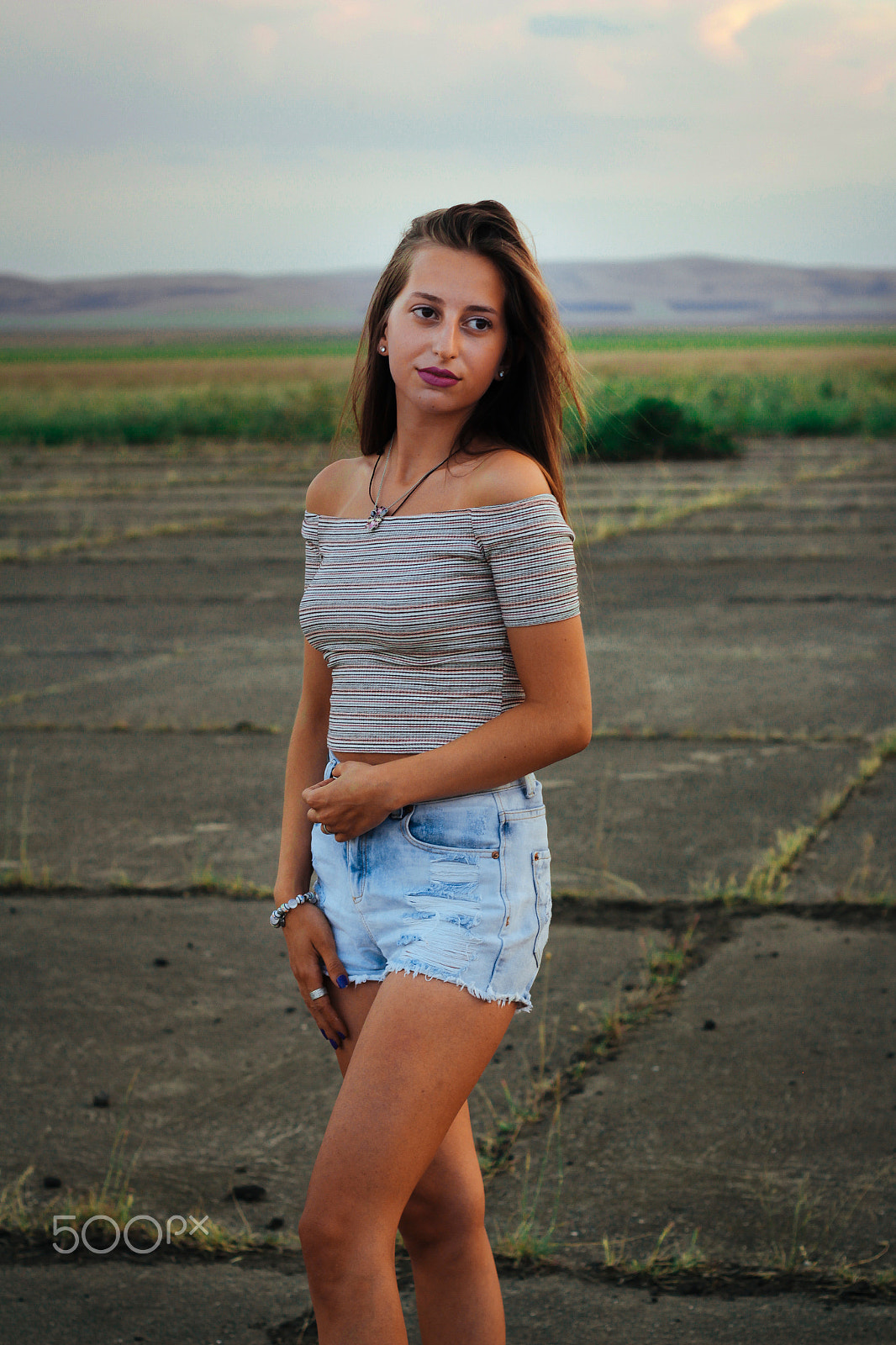 Canon EOS 650D (EOS Rebel T4i / EOS Kiss X6i) + Canon EF 50mm F1.8 II sample photo. Model : mariam kikilashvili photography