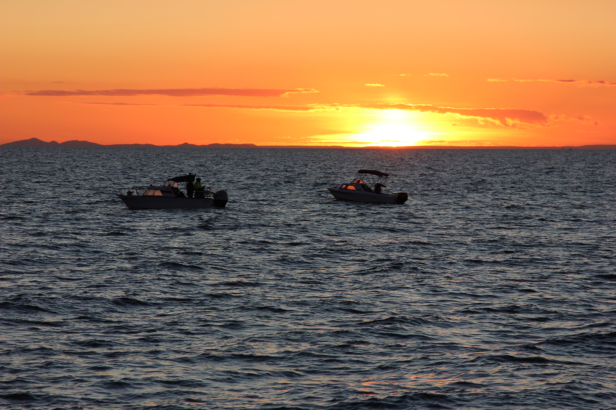 Canon EOS 600D (Rebel EOS T3i / EOS Kiss X5) sample photo. Fishing at dusk, mordialloc, victoria photography