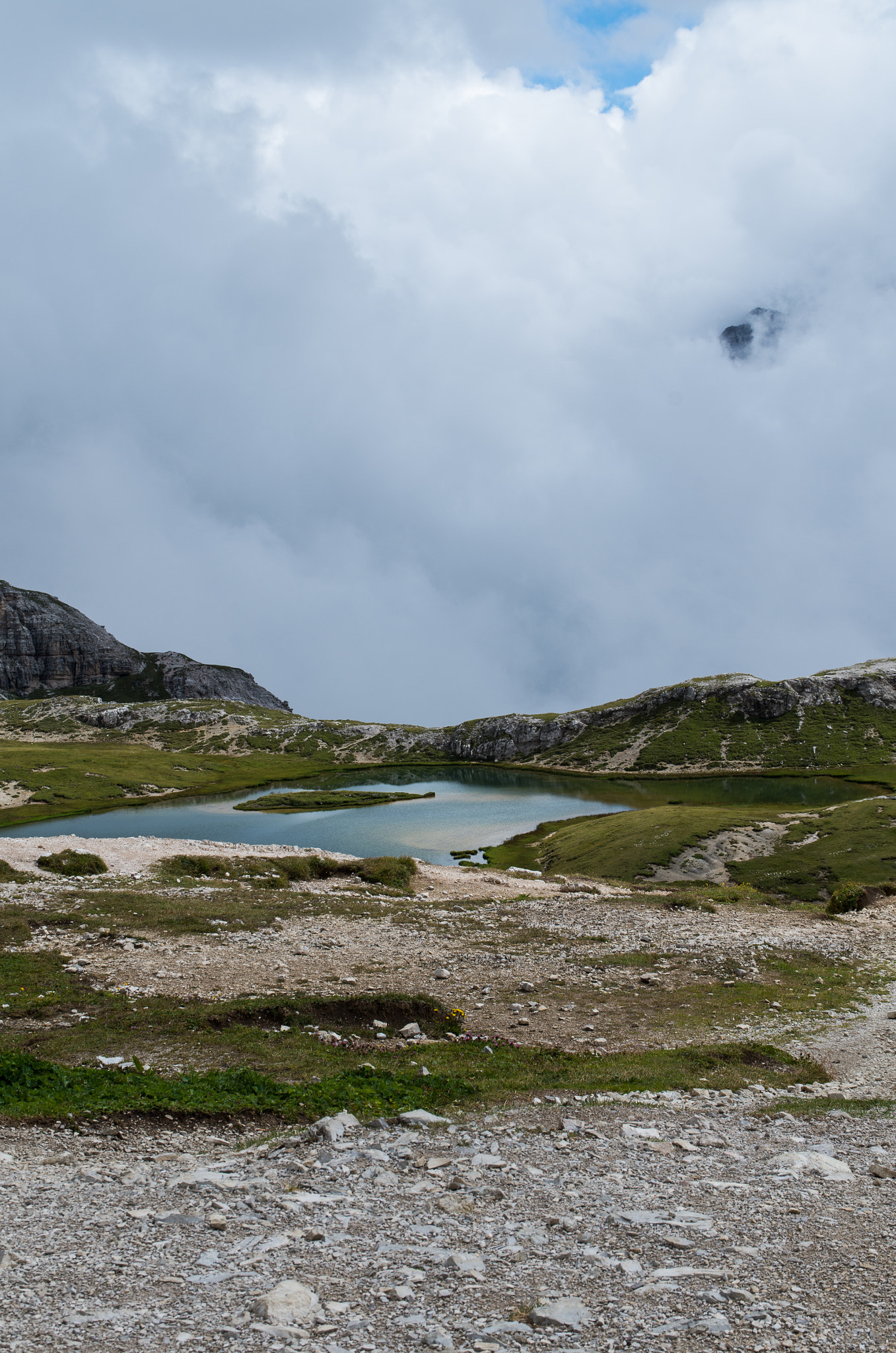 Pentax K-50 + Sigma 17-70mm F2.8-4 DC Macro HSM | C sample photo. Clouds and more photography