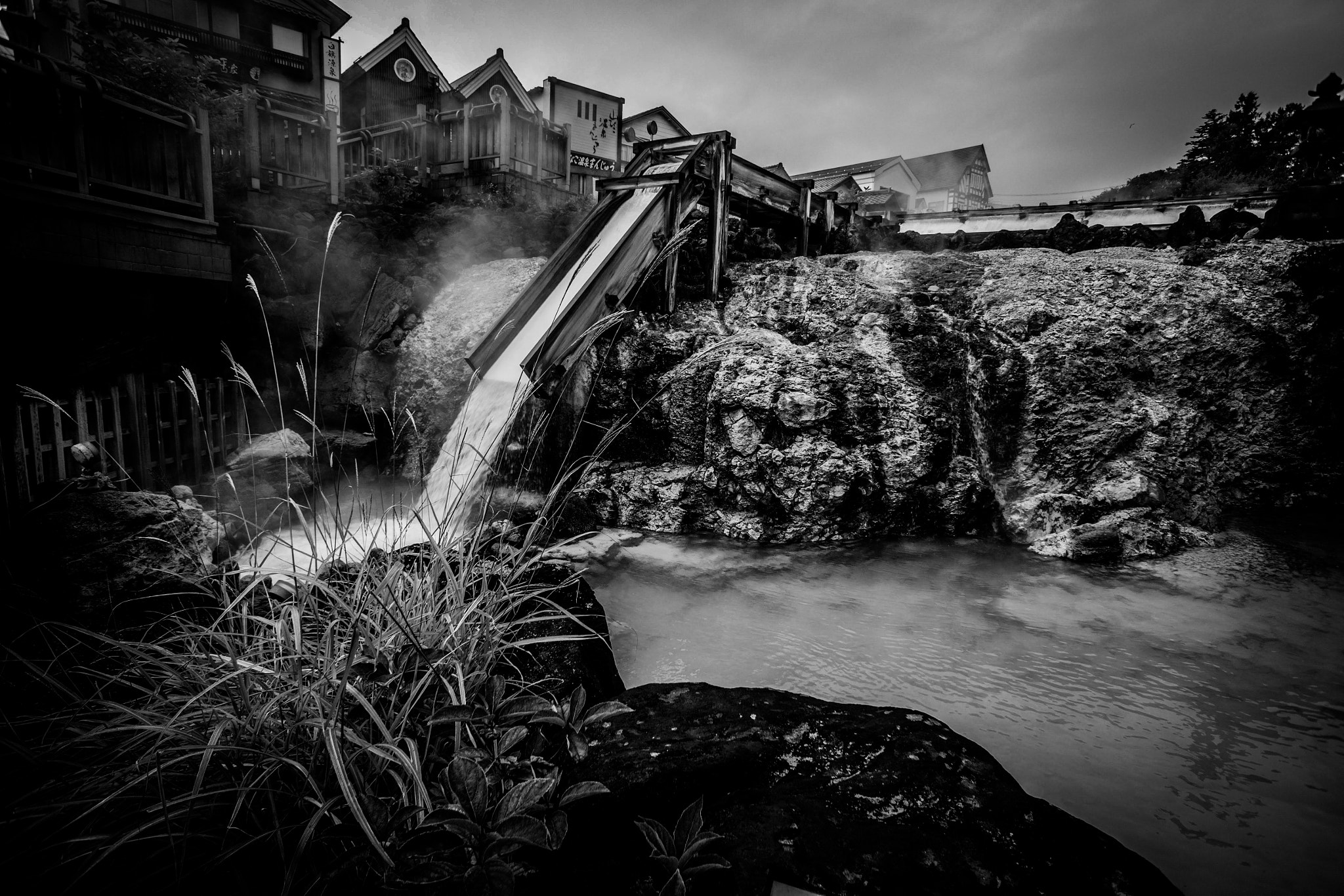Sony Alpha NEX-7 + Sony E 16mm F2.8 sample photo. Kusatsu hot spring photography
