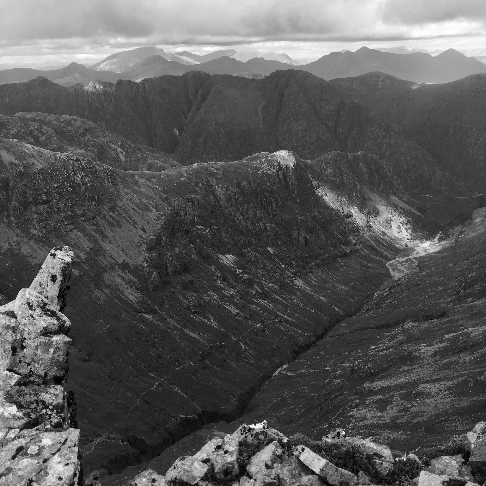 Jag.gr 6X6 for iPhone sample photo. Stob coire sgreamhach photography