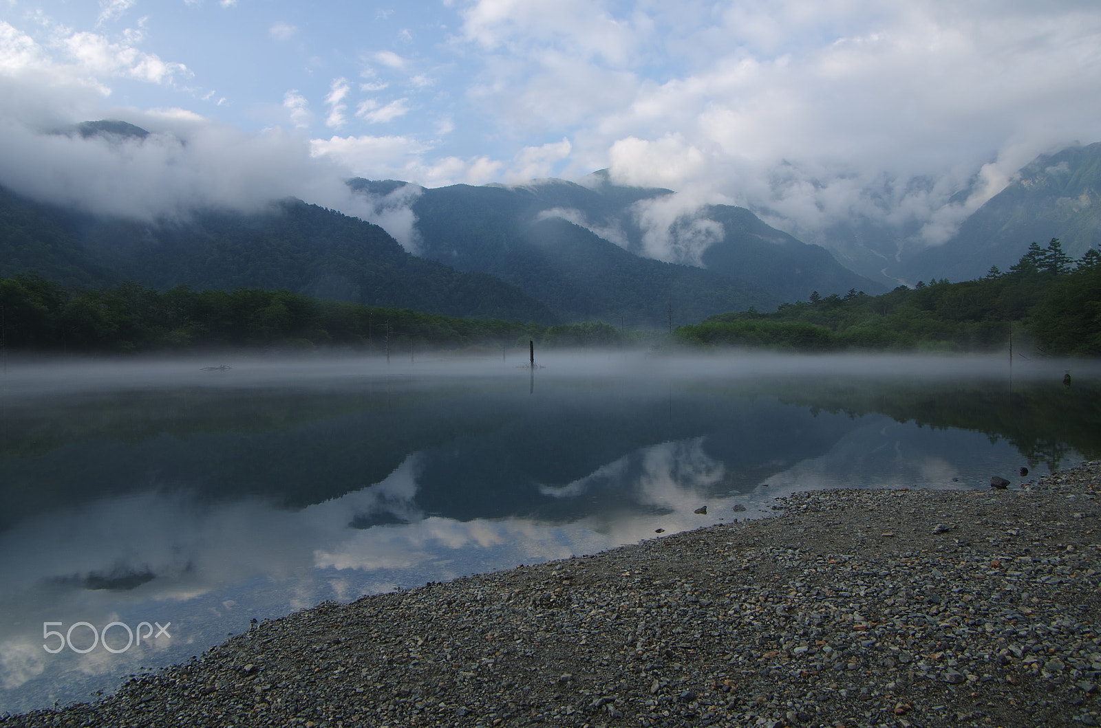 Pentax smc DA 16-45mm F4 ED AL sample photo. Landscape reflected photography