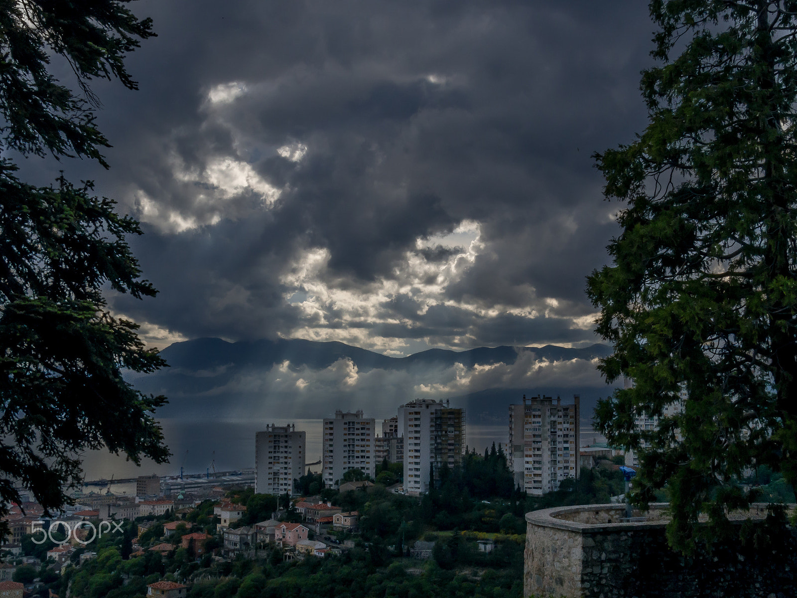 Tamron 14-150mm F3.5-5.8 Di III sample photo. Waiting for the rainstorm to hit photography