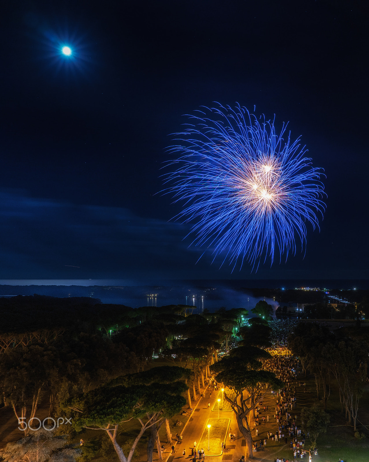 FE 21mm F2.8 sample photo. Fireworks 3 photography